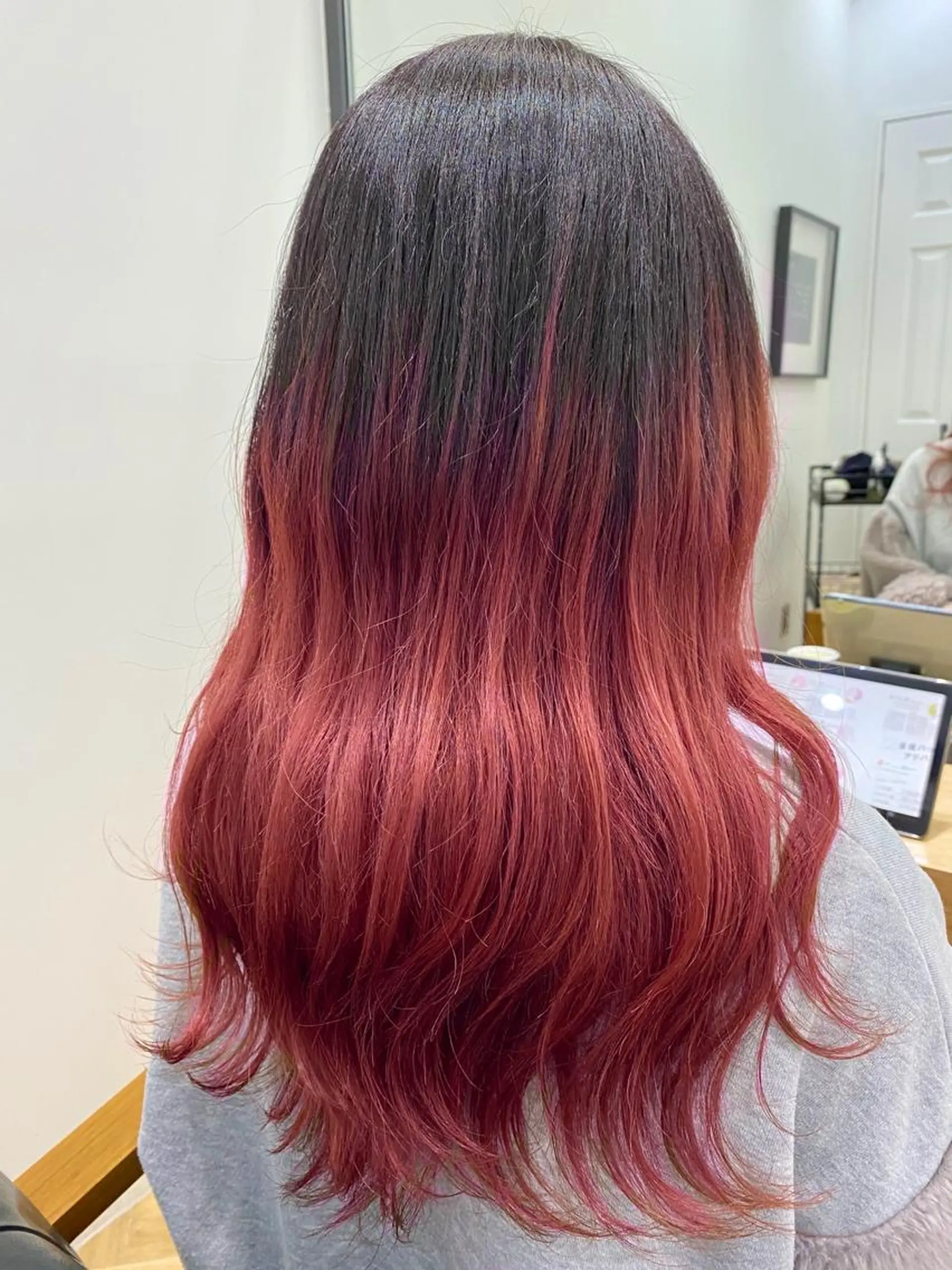 ロング ピンクブラウン 【Zina札幌大通】 店長 福間 和也のヘアスタイル