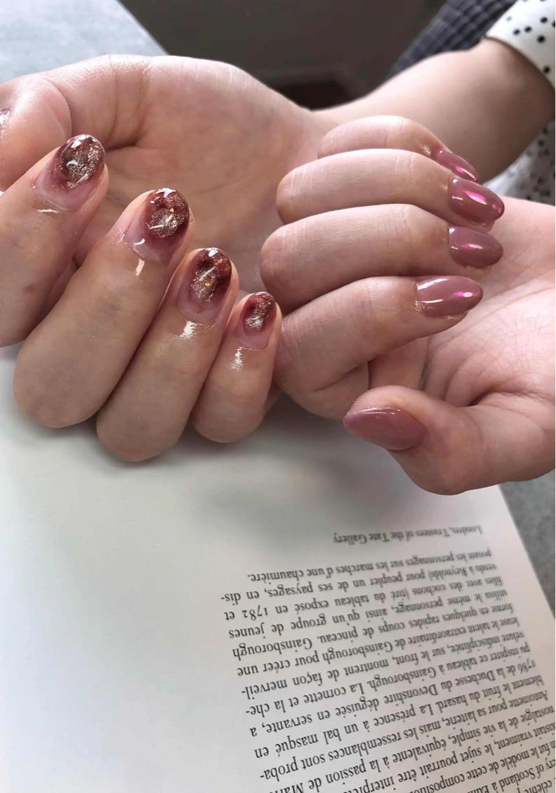 ネイル 黒葛原 めぐみのネイルデザイン