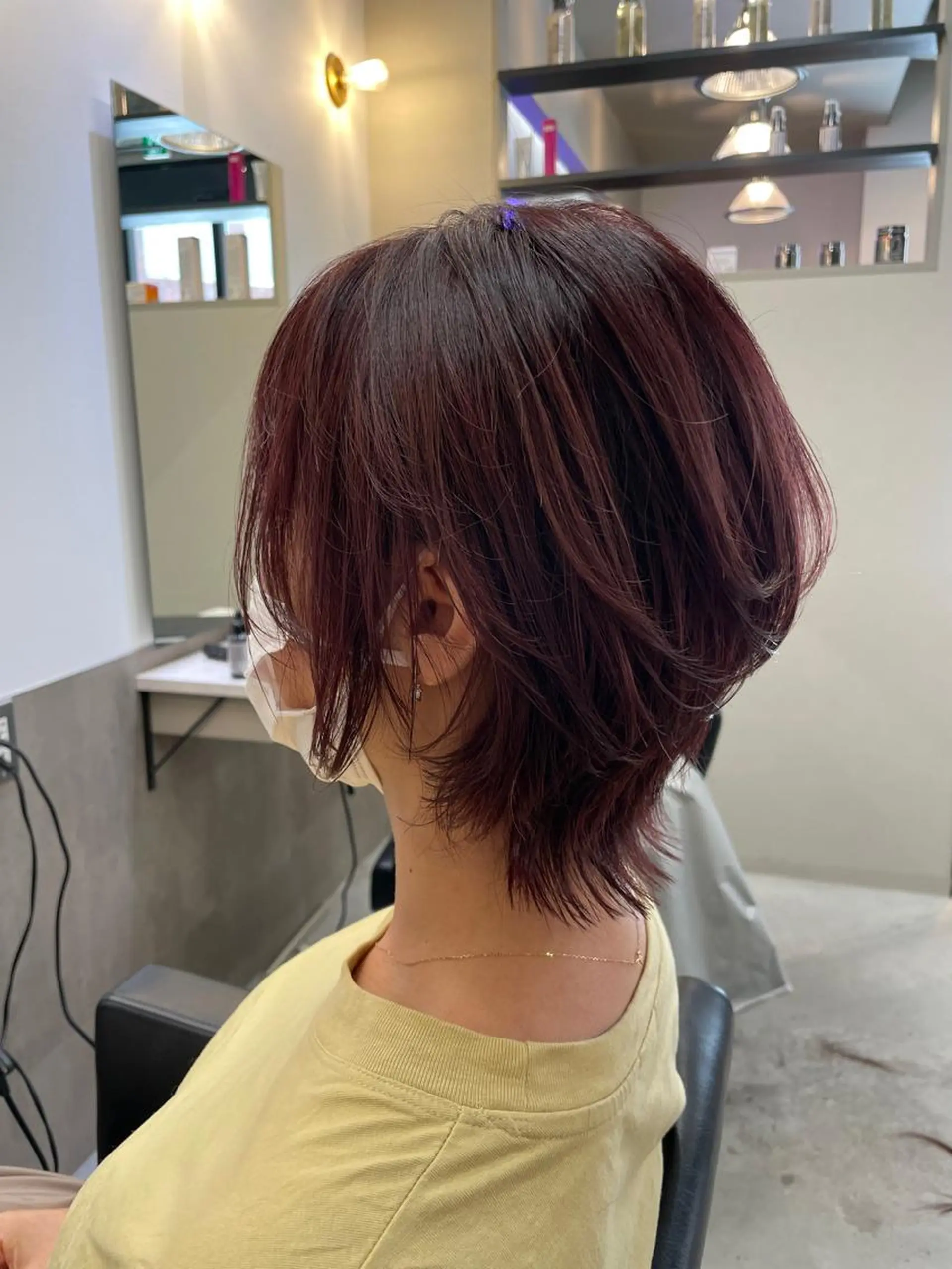 ショート 外ハネヘア ウルフカット カット ヘアカラー トリートメント 福永速人 /メンズパーマのヘアスタイル