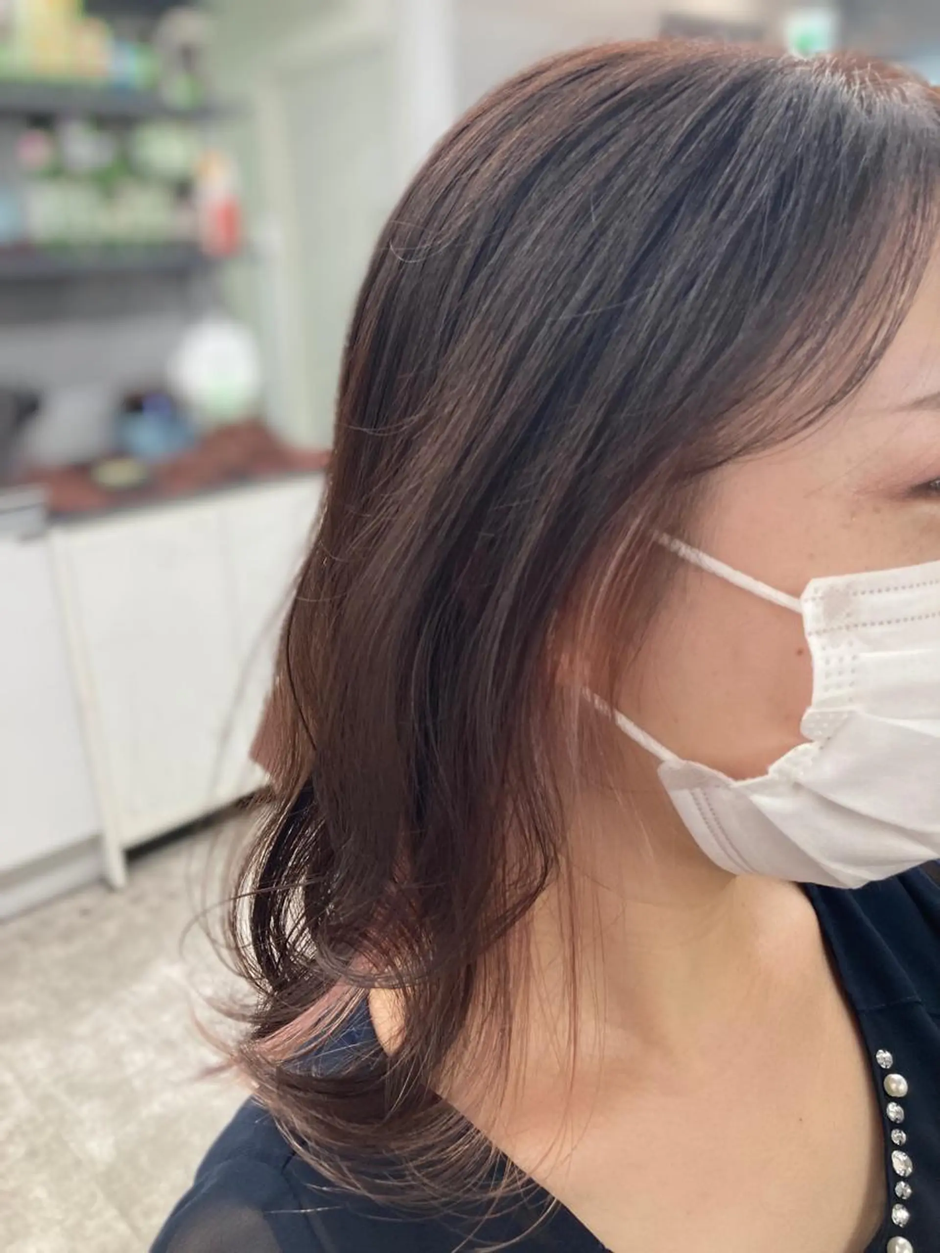 ミディアム カラー インナーカラー ブリーチ&似合せボブ 田中寛十のヘアスタイル