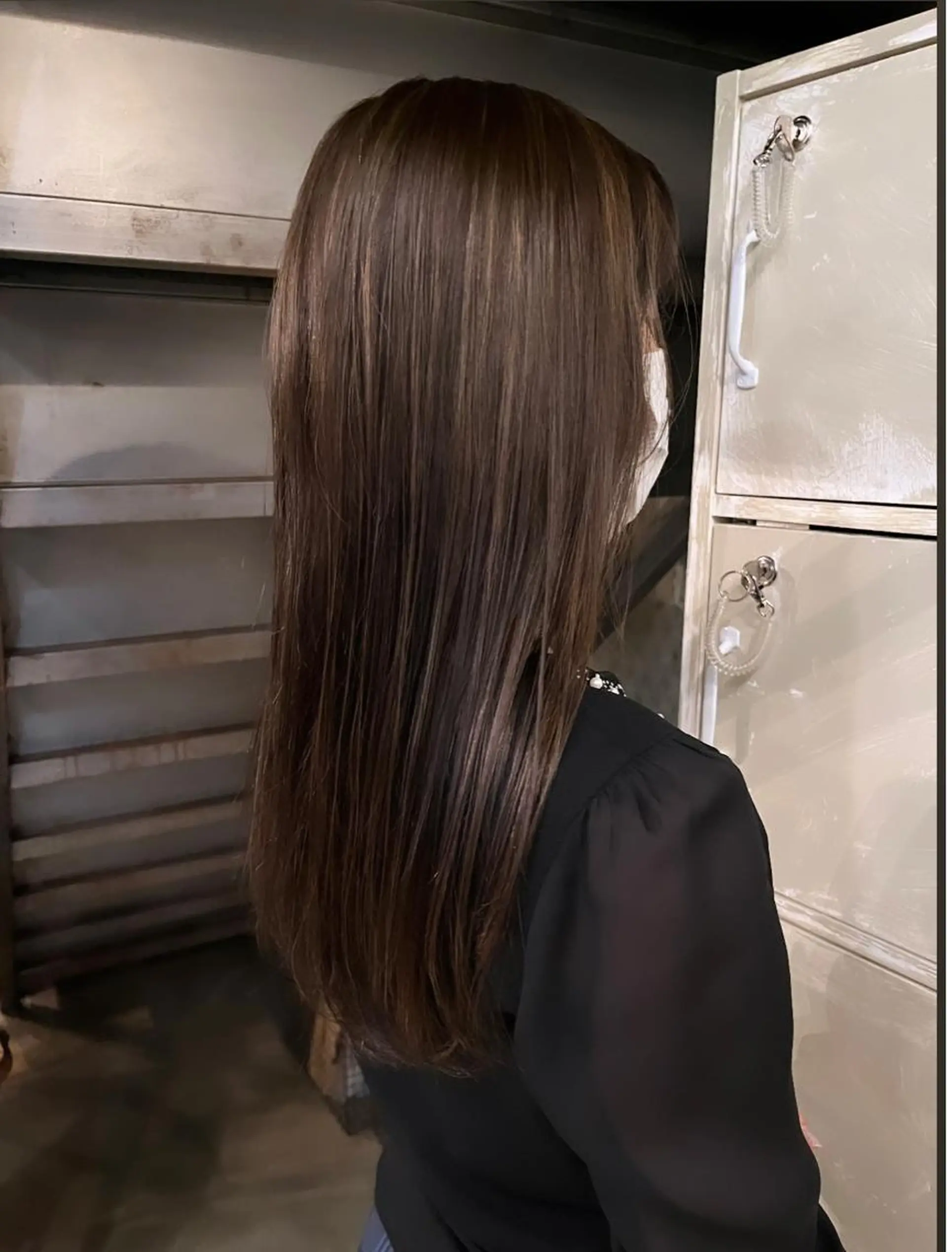 ロング カラー ナチュラルなヘア /ヨシダトモキのヘアスタイル