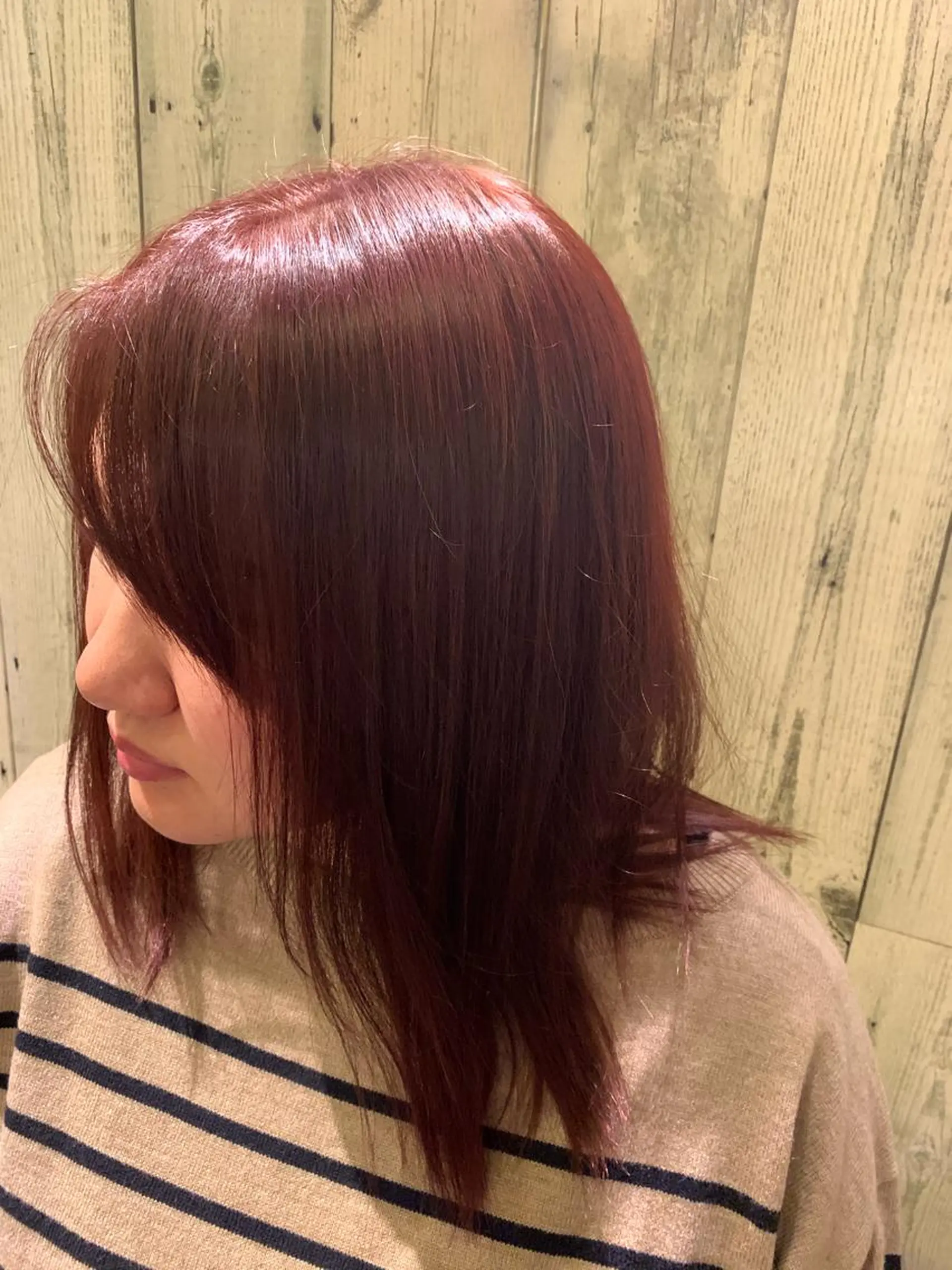 カラー レッドカラー 竹谷 千佳子のエステ・リラクイメージ