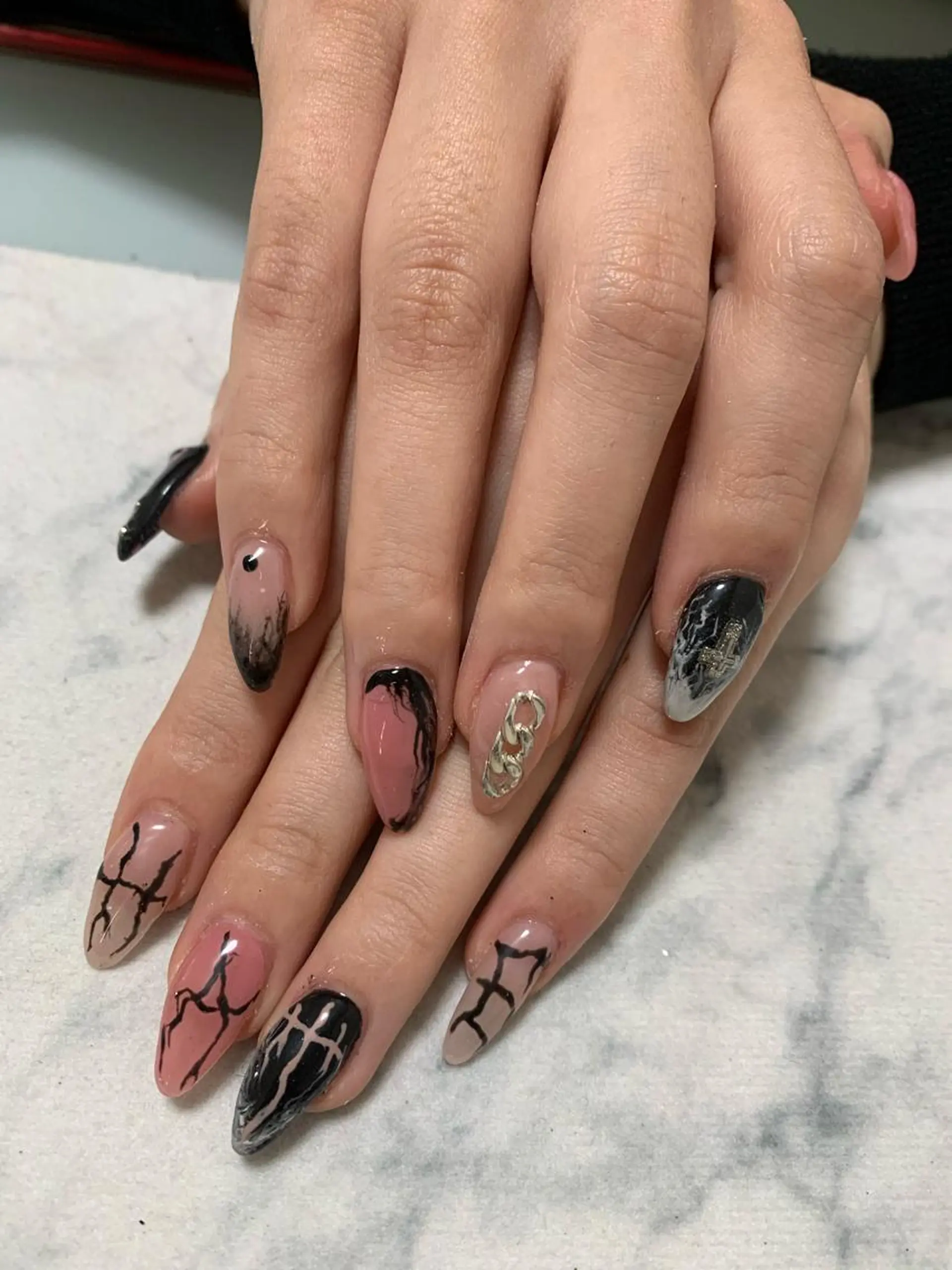 ネイル 🌙🫧CHARME (RUKA)🦋🫧のネイルデザイン