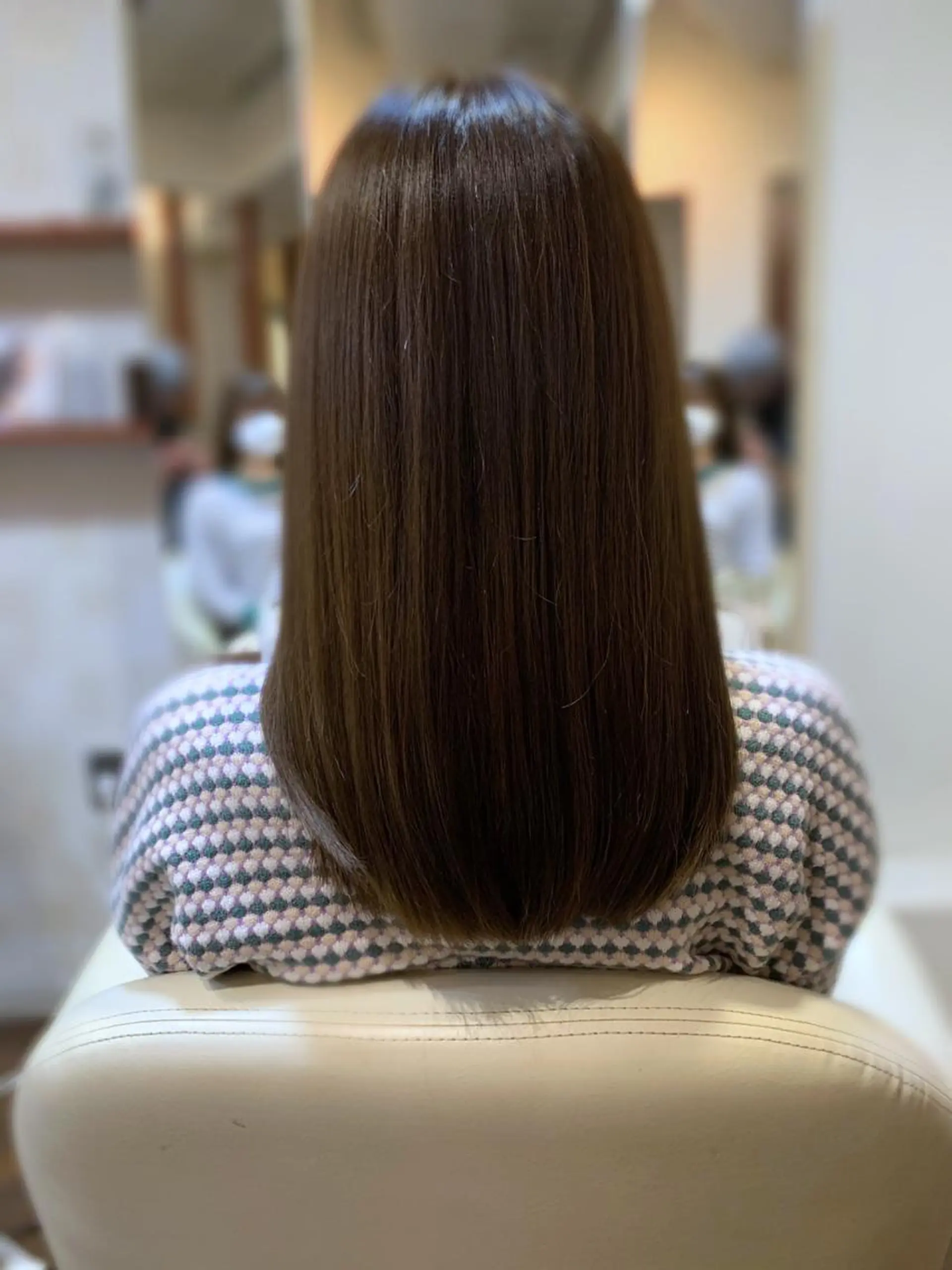 ミディアム カラー ベージュカラー Tiamat所属・髪質改善・美髪矯正 福村佳祐のヘアスタイル