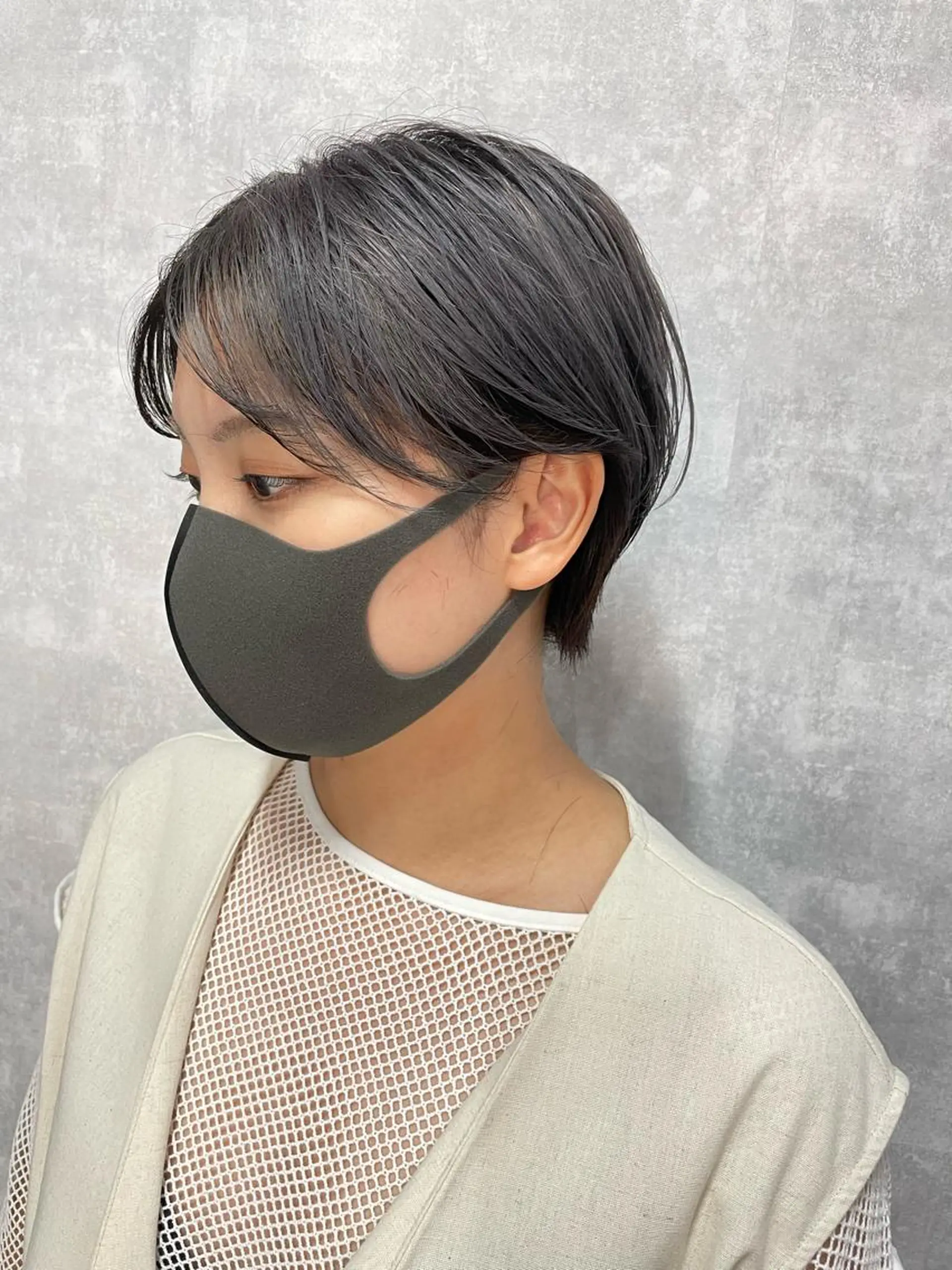 ショート 切りっぱなしボブ ショートボブ ハンサムショート 丸みショート アッシュ カット ヘアカラー トリートメント C’LD hair  produce /シールドヘア所属・モテ髪/ボブ/ショー ト/アダチフウトのヘアスタイル