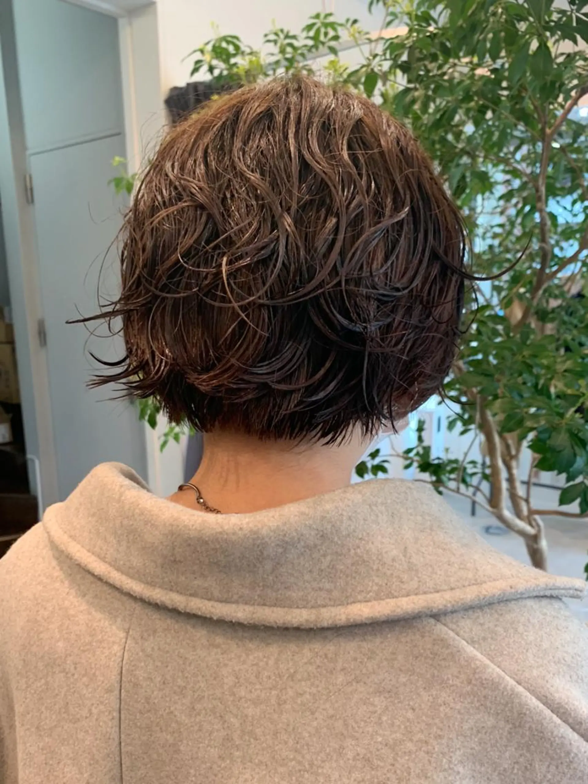 ショート パーマ 小川 光のヘアスタイル