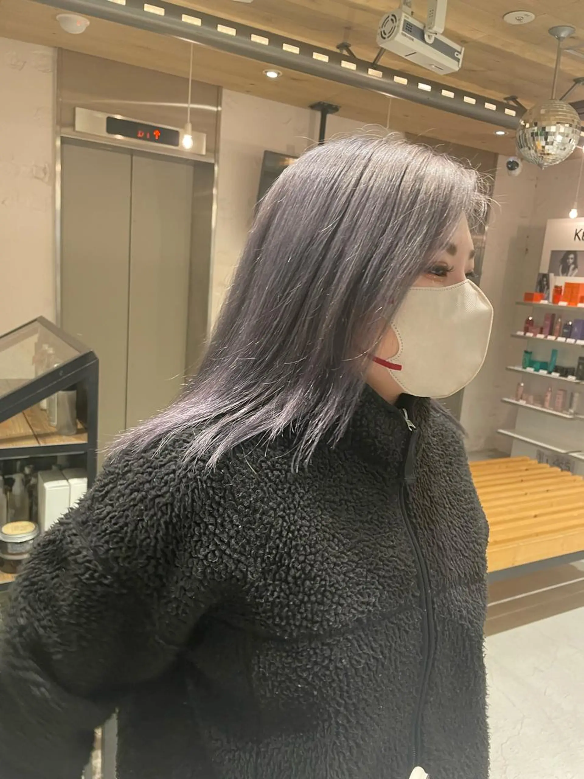 セミロング カラー LUNTY NAMBA所属・艶ハイトーン👑♡ NATSUKIのヘアスタイル