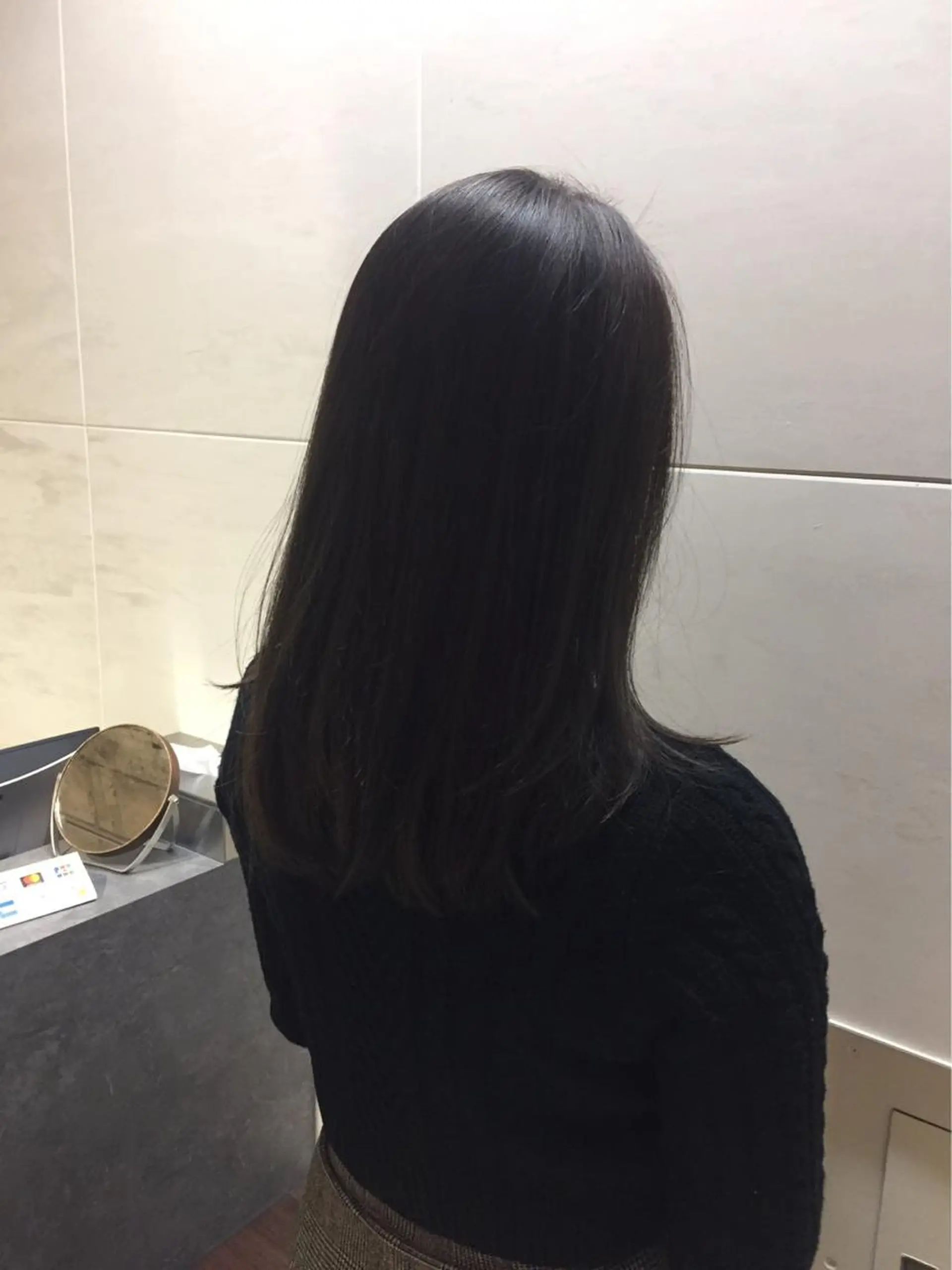 セミロング 髪質改善🌈縮毛矯正 荻原　達矢のヘアスタイル