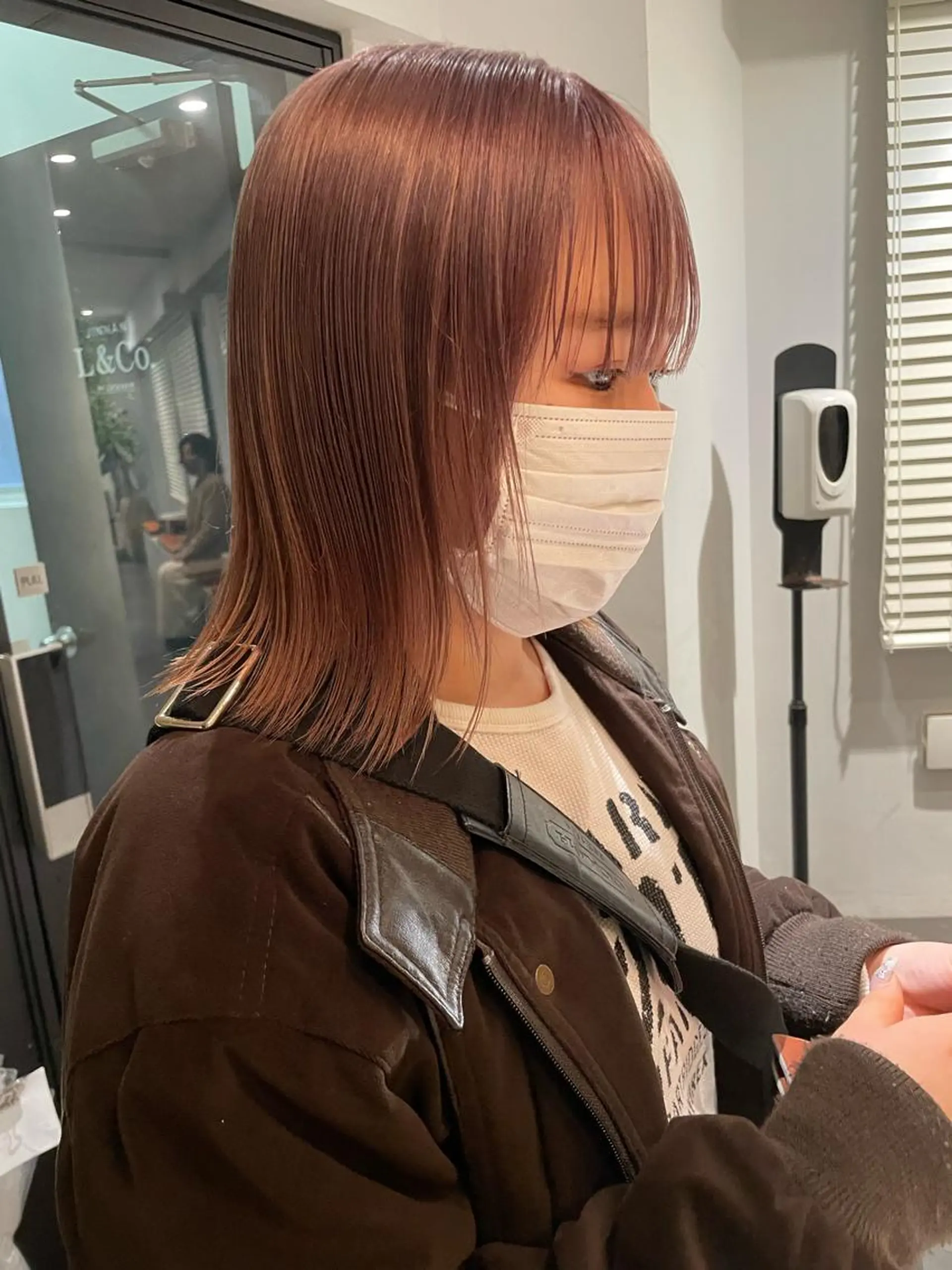 ミディアム カラー classic 新横浜所属・大人girly🛋️ 🤍yukakoのヘアスタイル