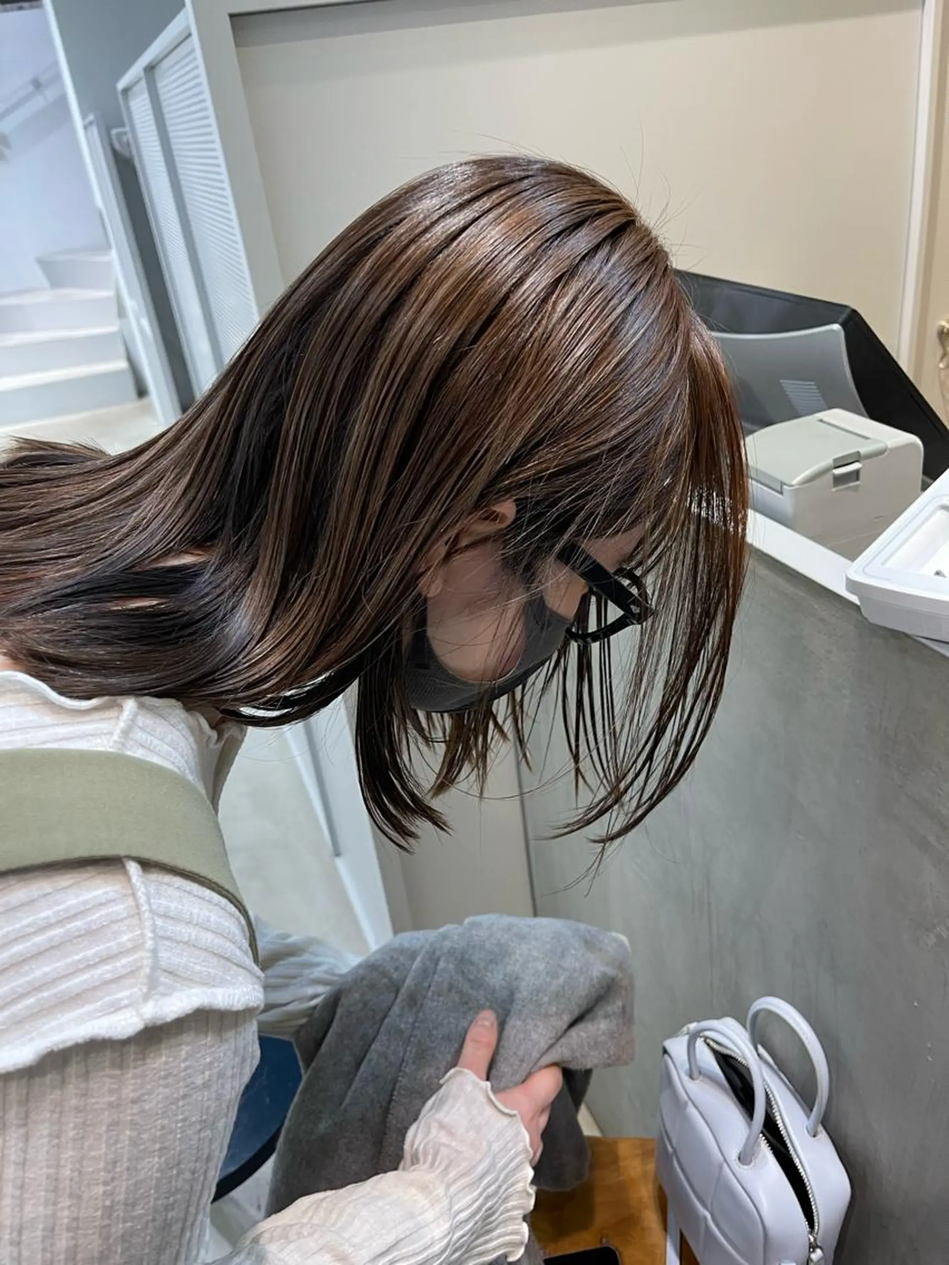 セミロング カラー ハイライトカラー ハイライト 篠崎 佑季のヘアスタイル