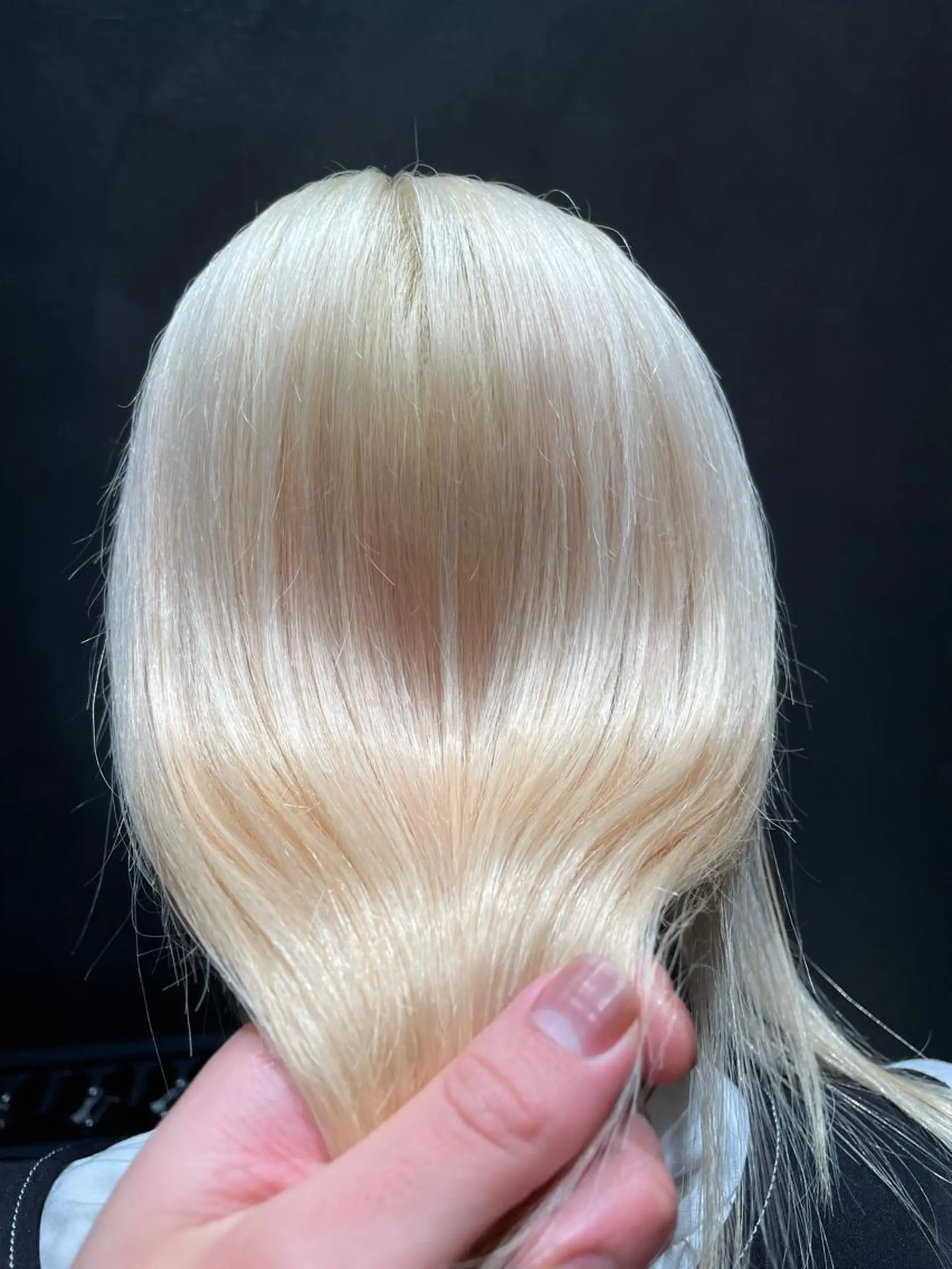 カラー 上村 颯のヘアスタイル