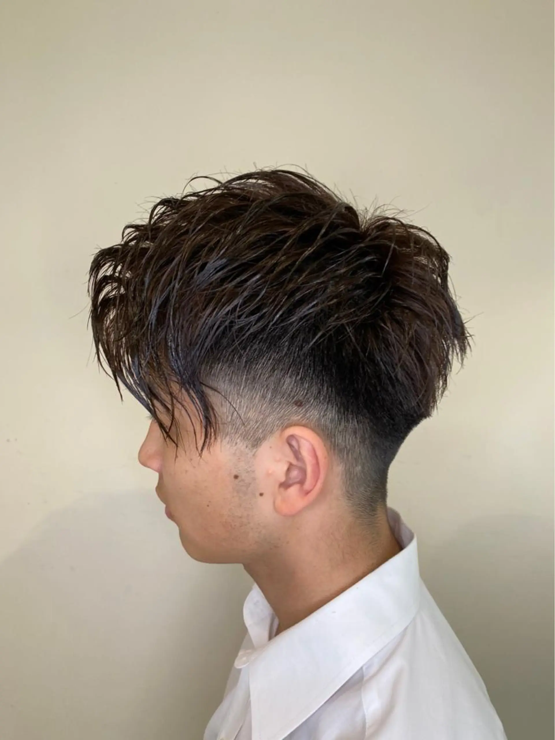 ショート メンズ フェードカット かきあげバング ショートヘア カット ヘッドスパ AUBE HAIR camelia　枚方店所属・メンズパーマ/ メンズカット/渡邊亘のヘアスタイル