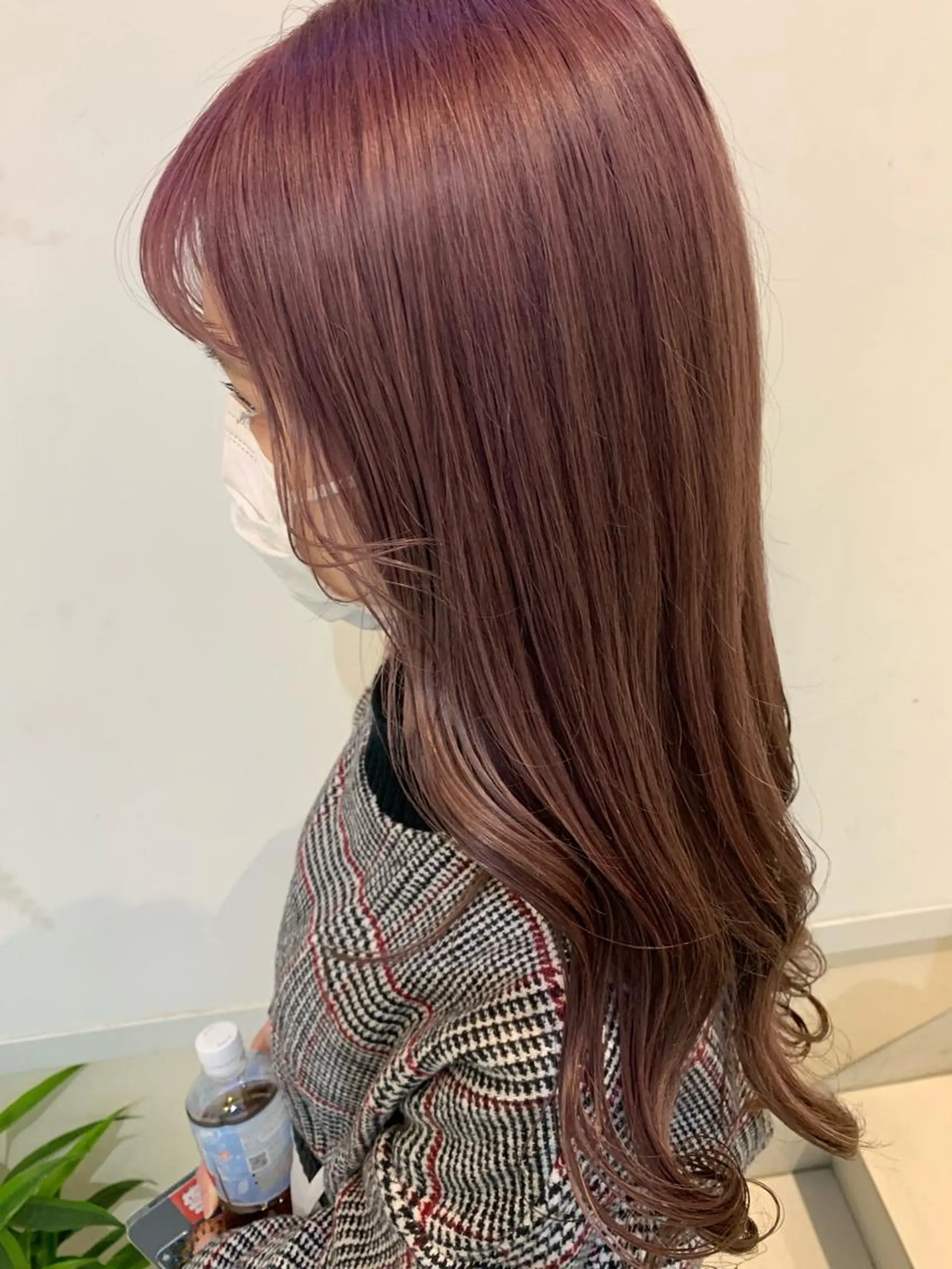 ロング カラー ピンクカラー 透けるbrown カラー🎗♡yukaのヘアスタイル