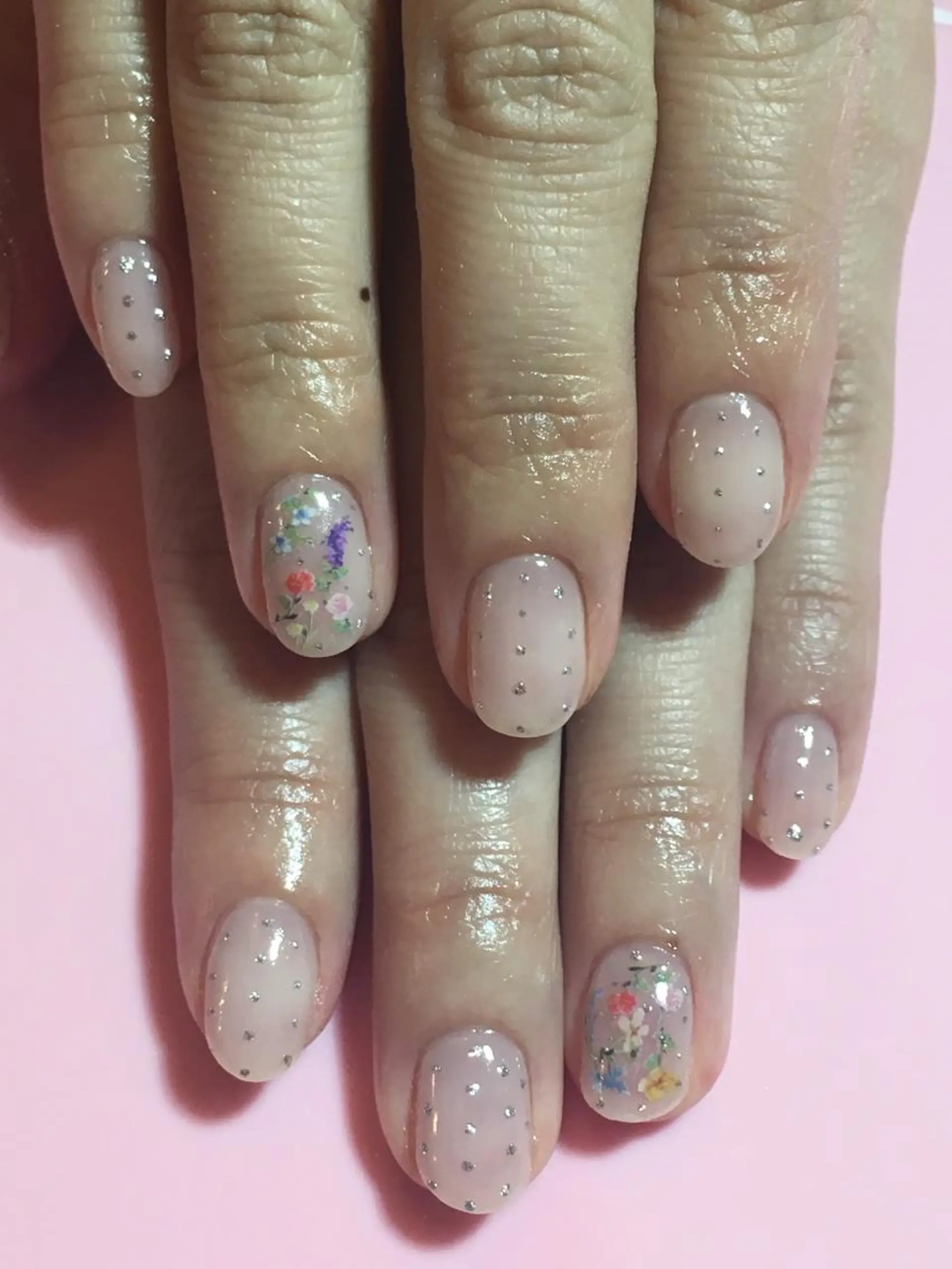 ネイル 古川 里美のネイルデザイン