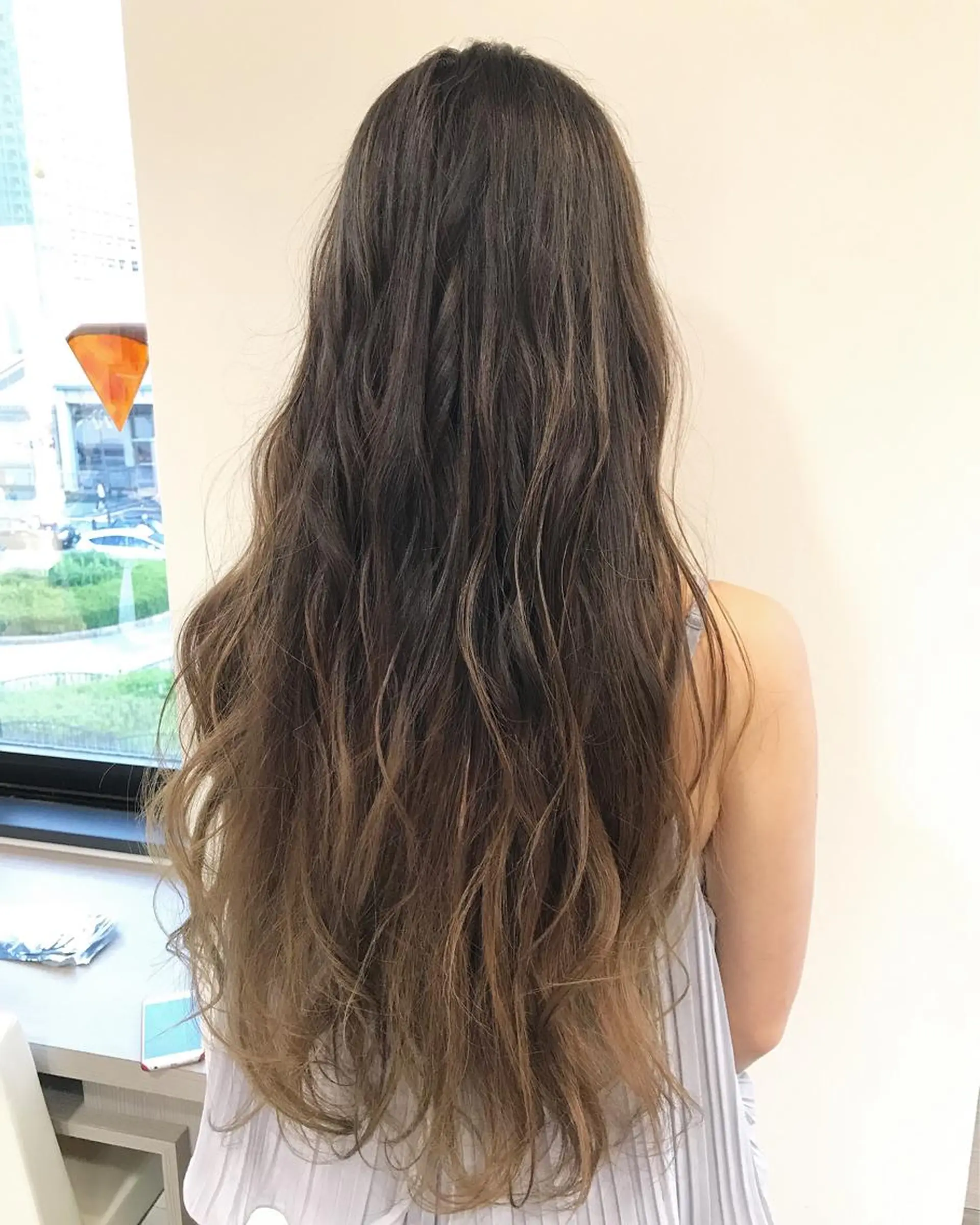 カラー ブリーチ グラデーションカラー ハイライトカラー ヘアカラー トリートメント MIRU by INCE HAIR所属・chiyo yasuのヘアスタイル