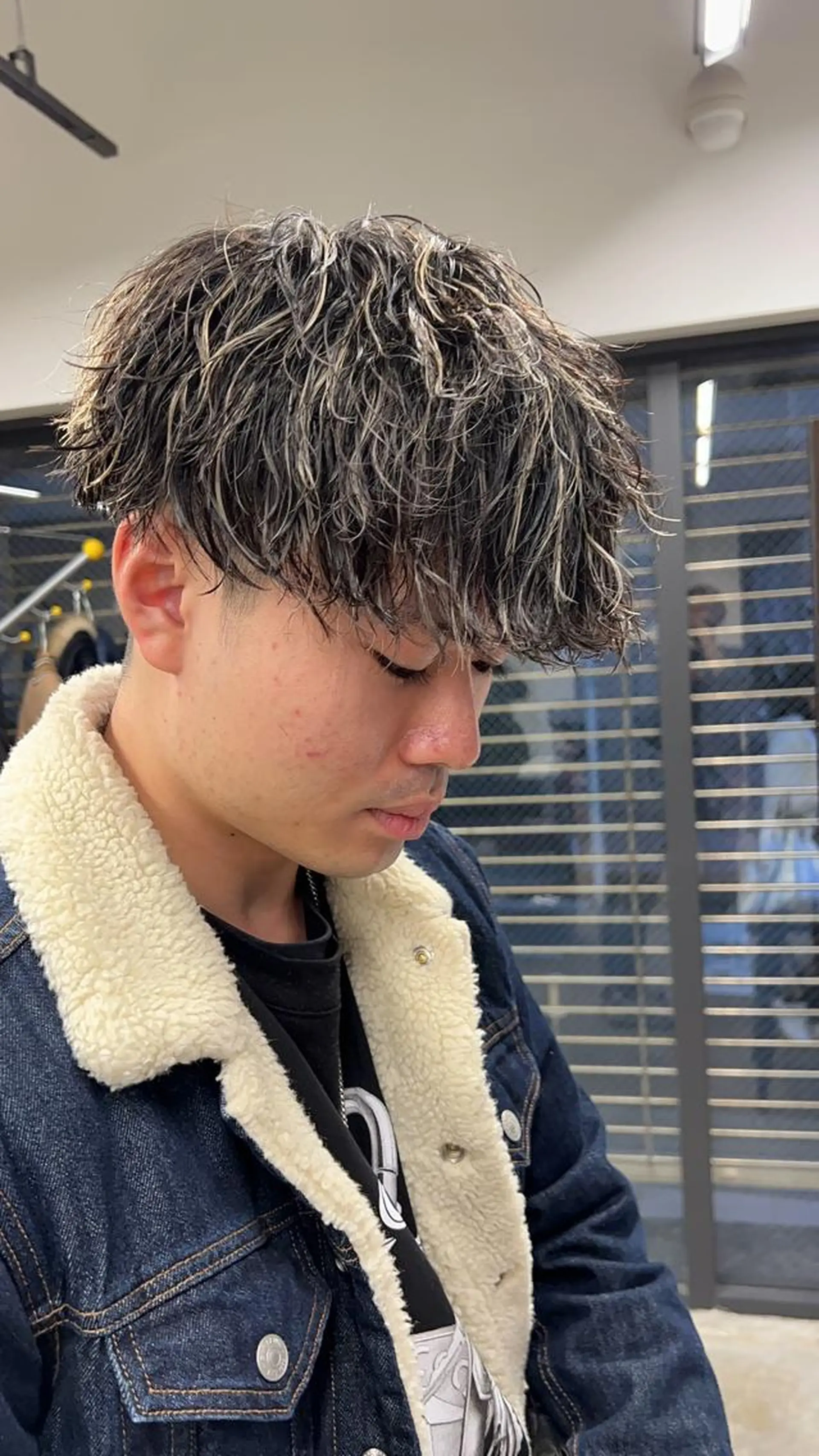 ショート ハイライト カット パーマ トリートメント ✂︎メンズ特化✂︎ KAYAのヘアスタイル