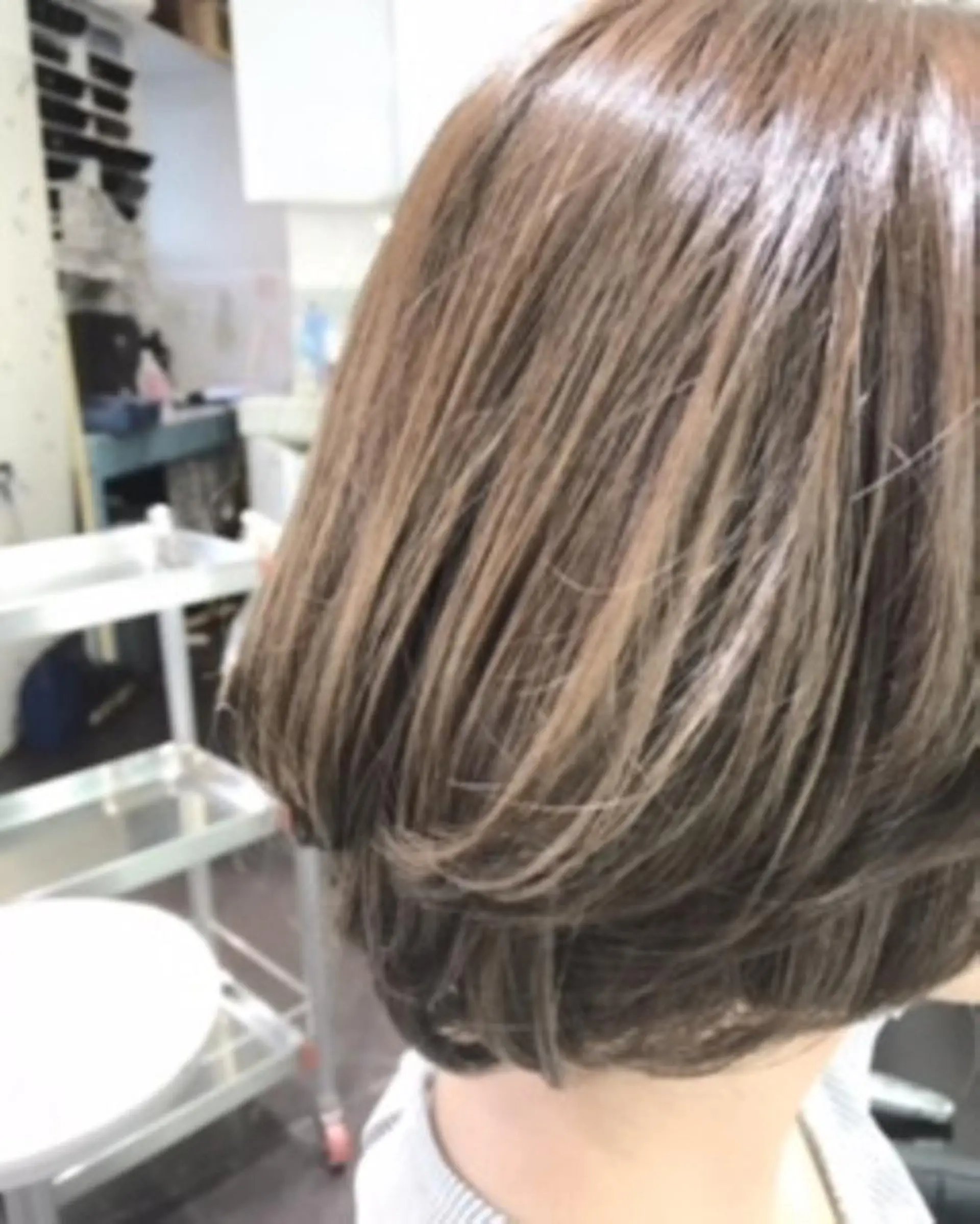 ミディアム 西山 恵太郎のヘアスタイル