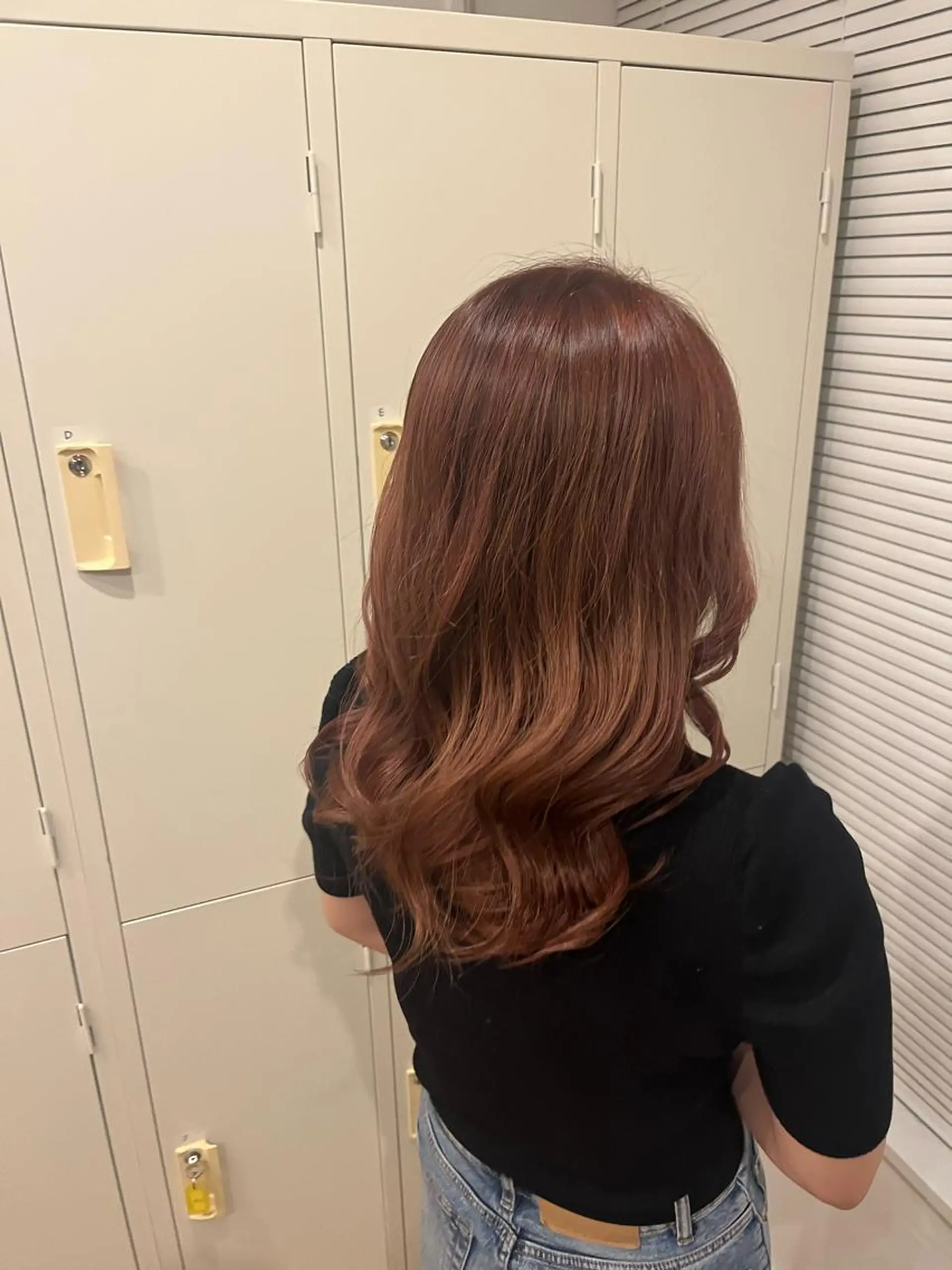 カラー 藤原 智恵のヘアスタイル