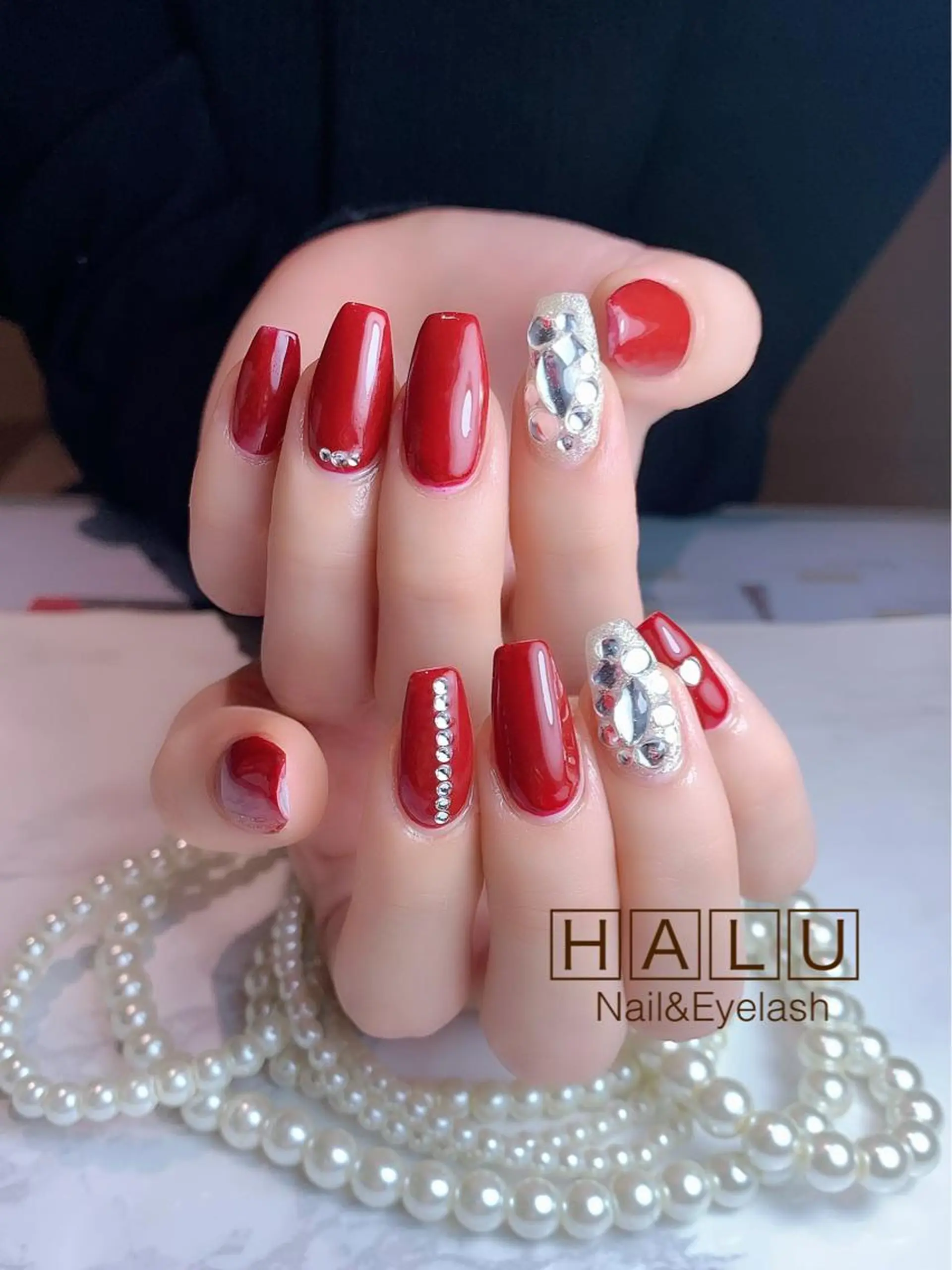 ネイル 赤色 HALU ハルのネイルデザイン