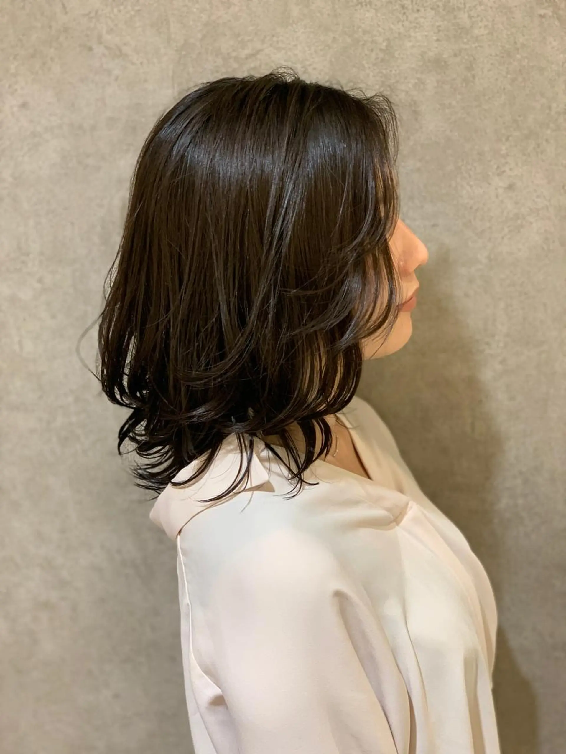 ミディアム レイヤーカット ローレイヤー カット トリートメント Lamp所属・ショート／透明感 カラー加治竜汰💡のヘアスタイル