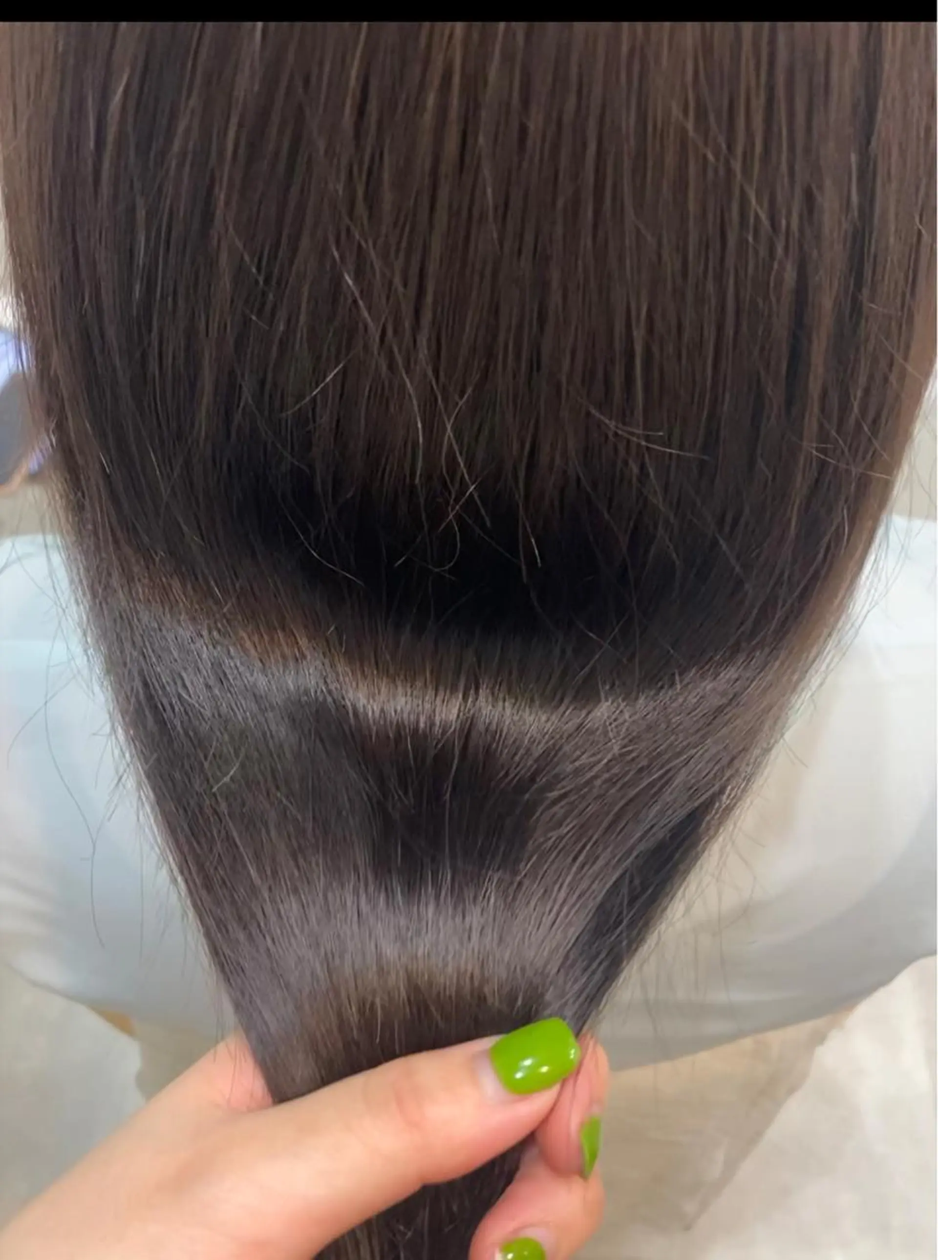 ミディアム カラー 谷川 李奈のヘアスタイル