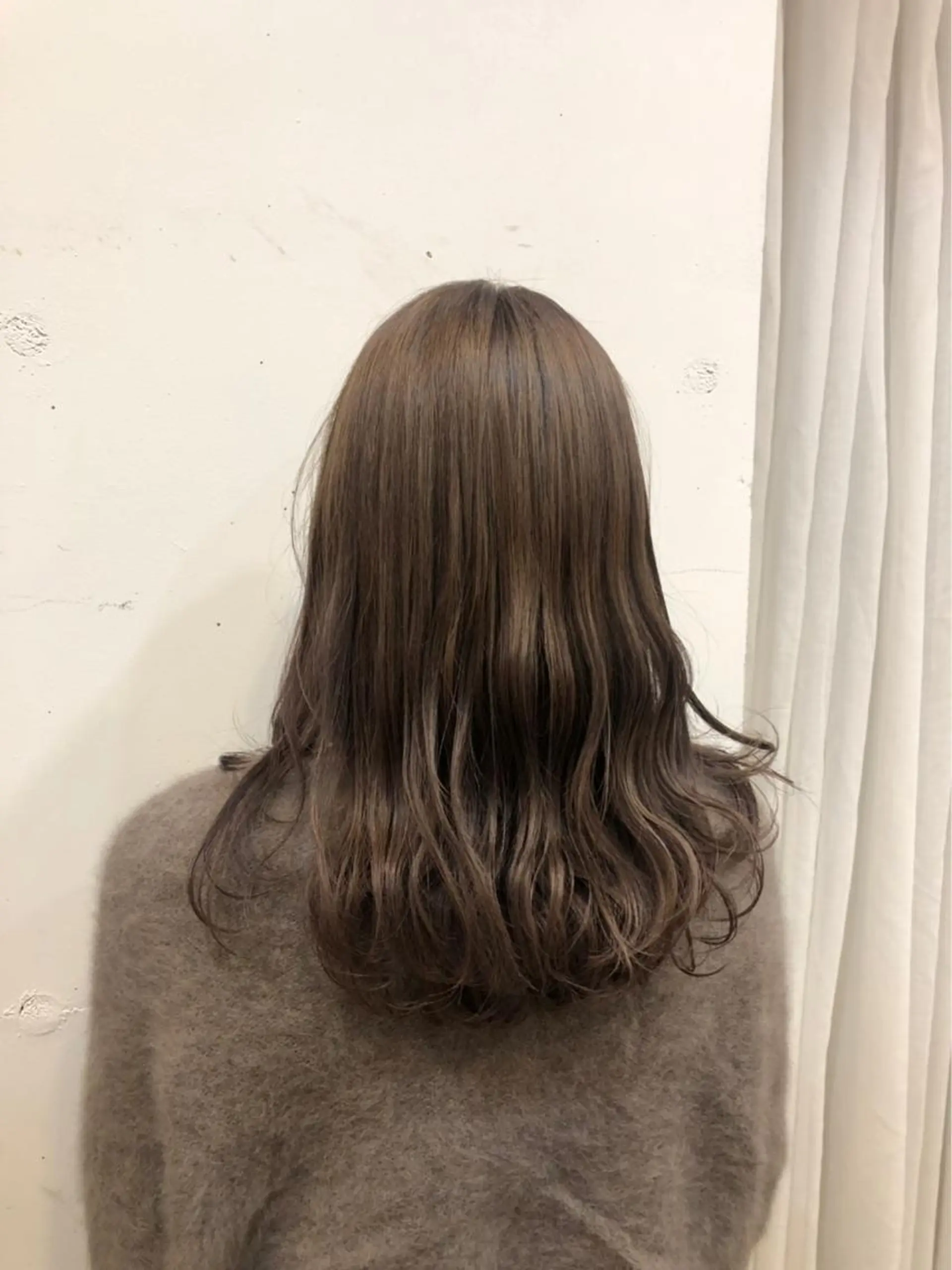 セミロング カラー まろやかカラー🤎 みなとまほのヘアスタイル