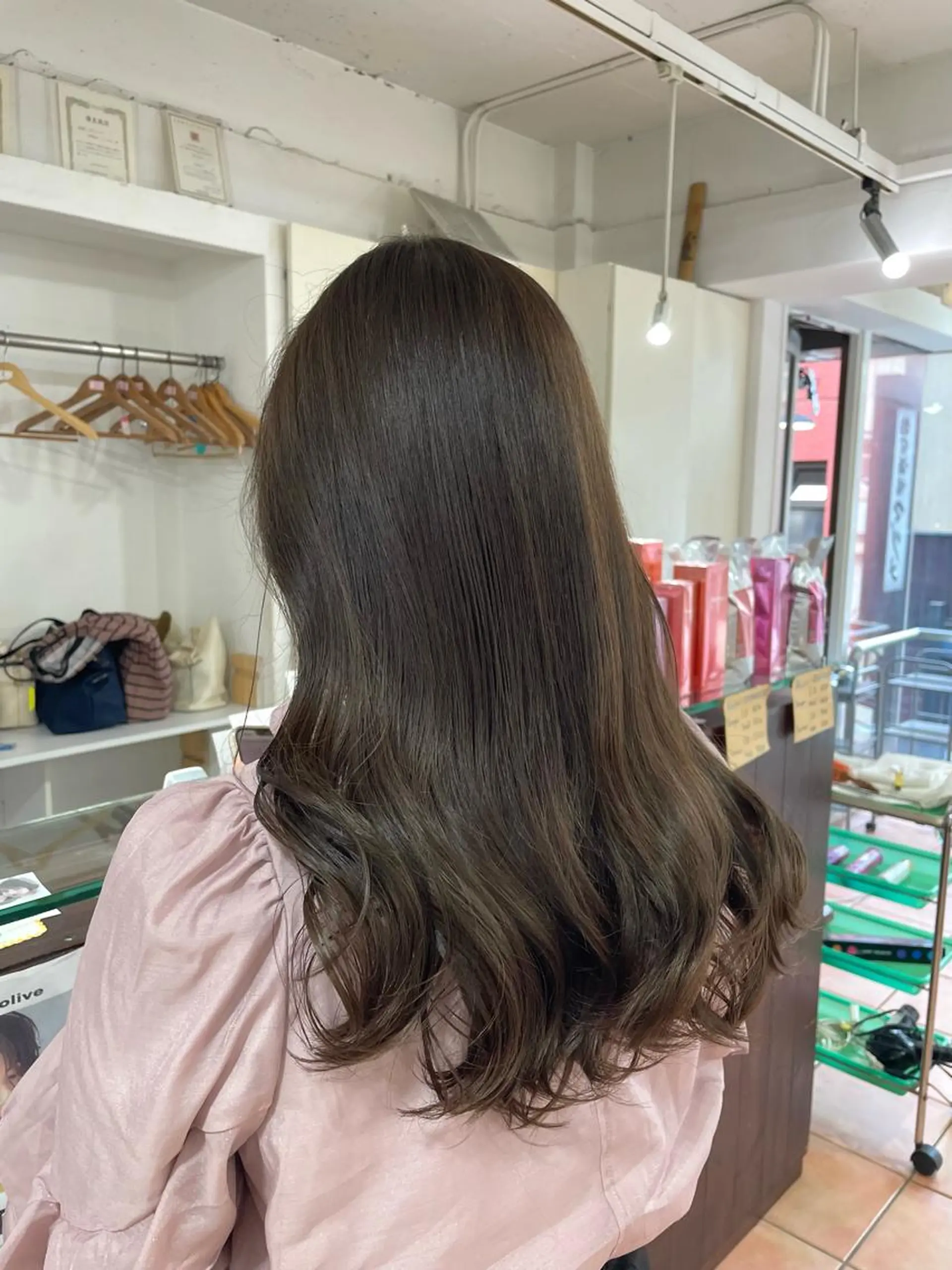 ロング カラー ベージュカラー 🦋透明感 艶カラー Rie🦋のヘアスタイル