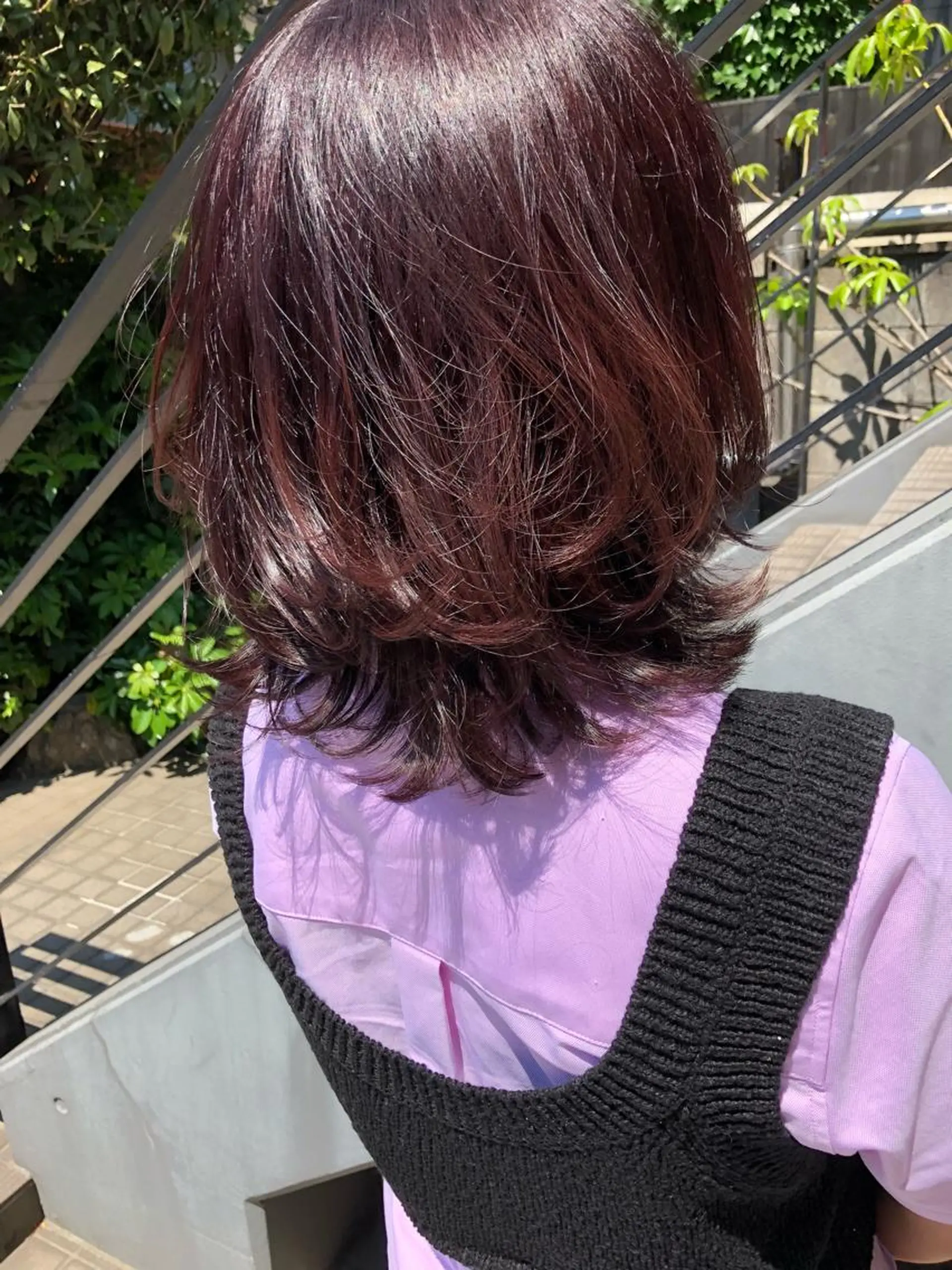 ミディアム カラー THE DAY所属・AKI HASHIMOTOのヘアスタイル