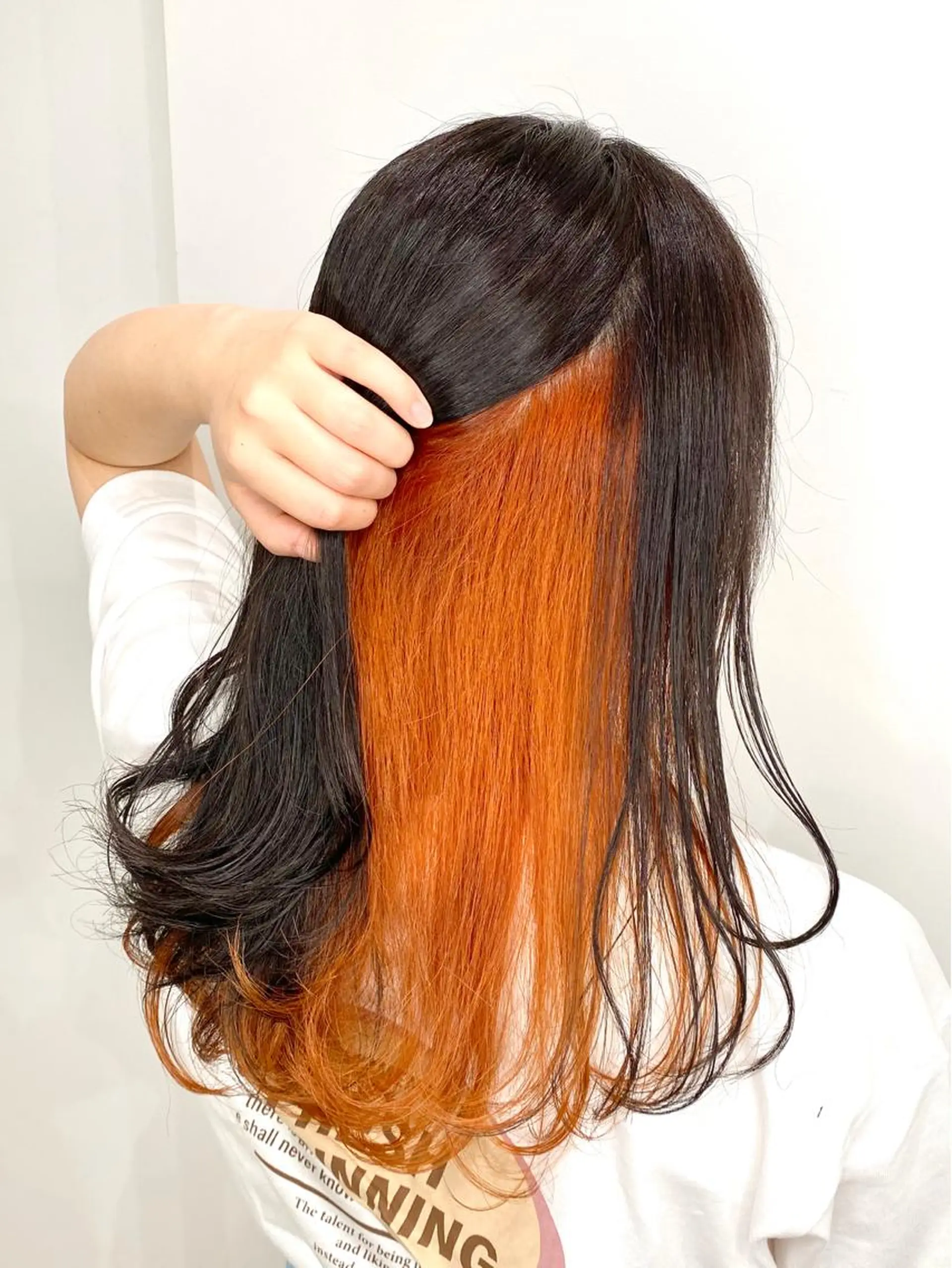 ミディアム カラー  渡部 妃月のヘアスタイル