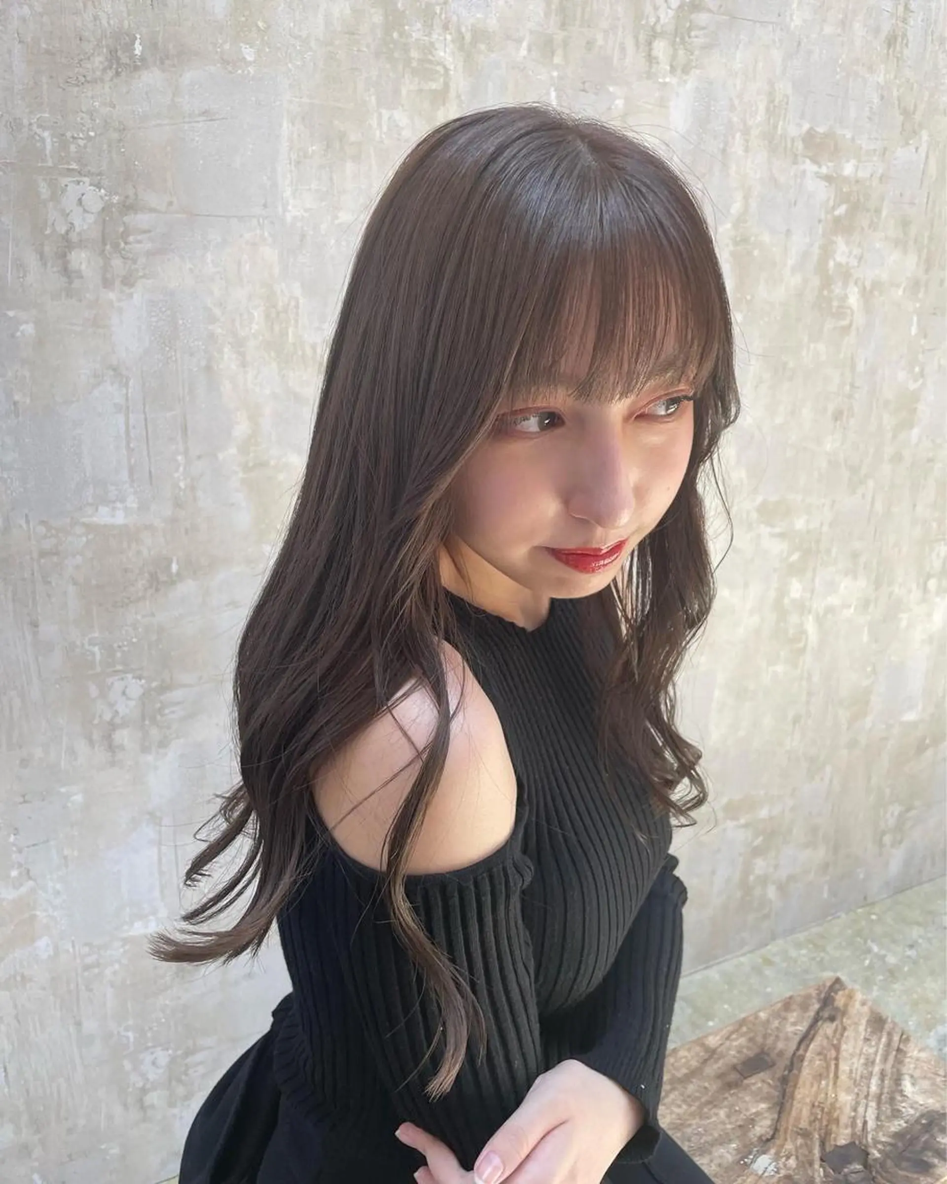 ロング カット ヘアカラー ミルクティーベージュ ❤︎レイヤー　MIAのヘアスタイル