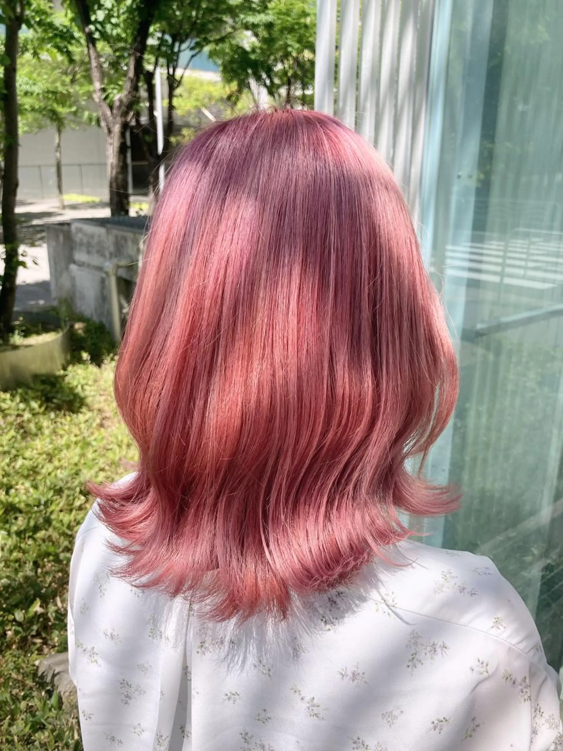ミディアム カラー ヘアアレンジ ピンクカラー シャルマン銀座店所属・🌟東銀座マンツーマ ン🌟タカナシのヘアスタイル