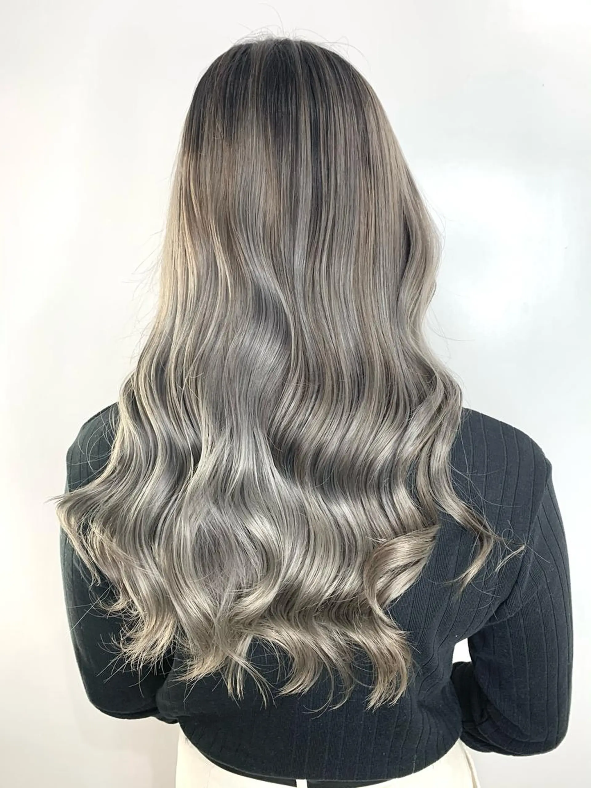 ロング カラー ヘアアレンジ アディクシーカラー ベージュカラー グラデーションカラー グレージュ ハイライトカラー ヘアカラー トリートメント ヘッドスパ ヘアセット レイヤーカット/艶髪 🎀笠原 優花🎀のヘアスタイル