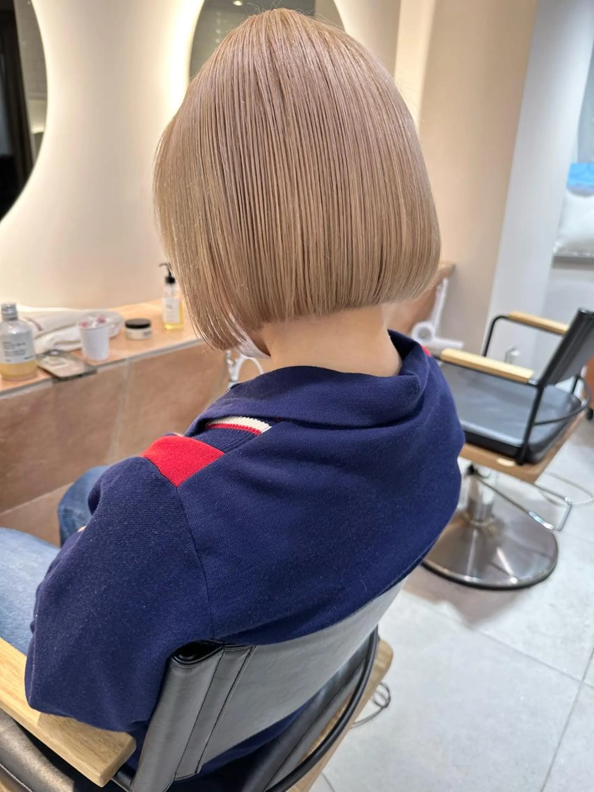 ミディアム カラー パーマ ヘアアレンジ メンズ キッズ ネイル マツエク・マツパ アイブロウ 成人式 切りっぱなしボブ ショートボブ 子どものヘアアレンジ ミディアムパーマ 🦕ウルフカット 🦕ａｋｉｈｏのヘアスタイル