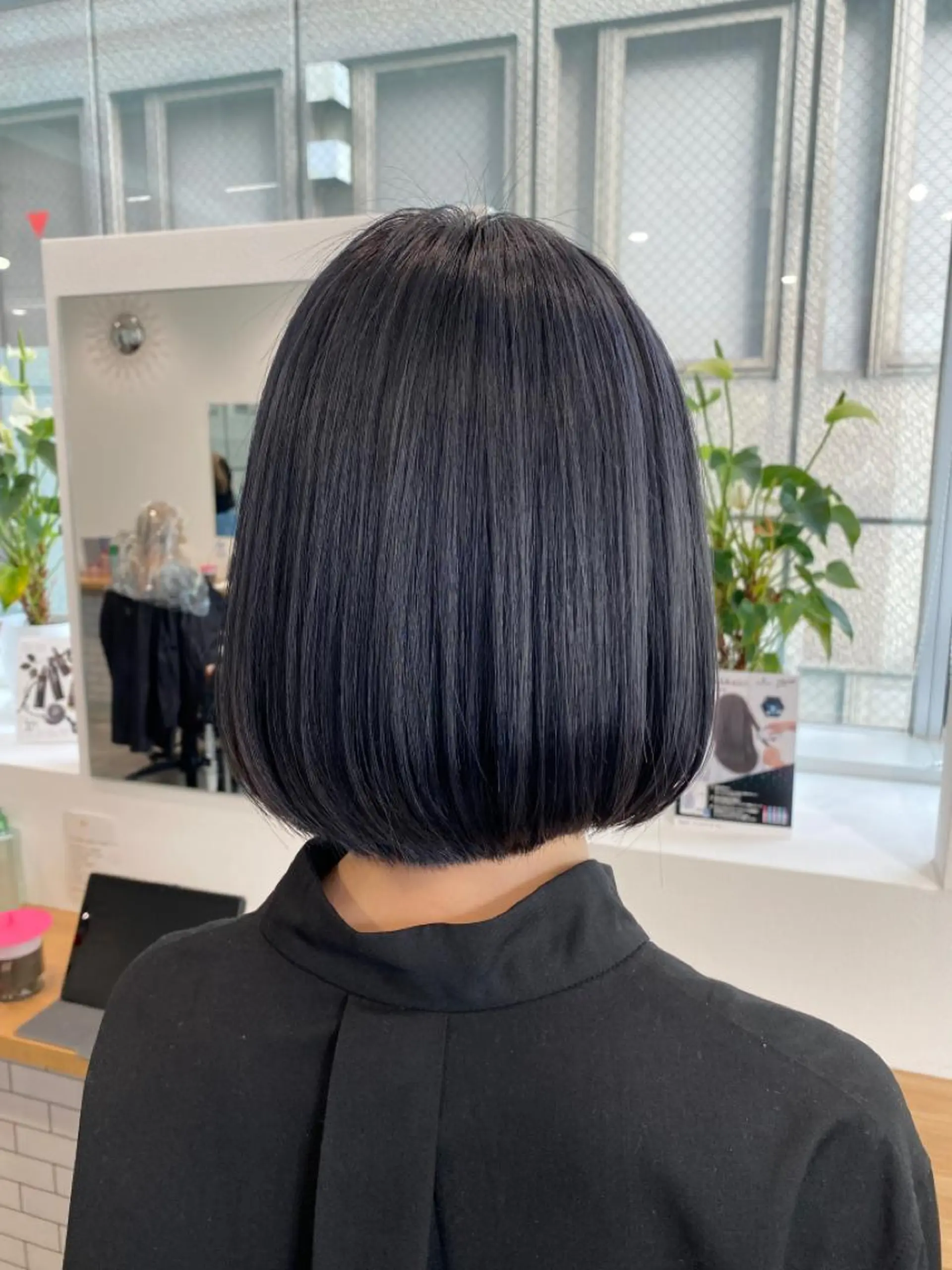 ショート カラー 黒髪 ブルーカラー ブルーブラック JILBLAN京都 ショート/ハイライトのヘアスタイル