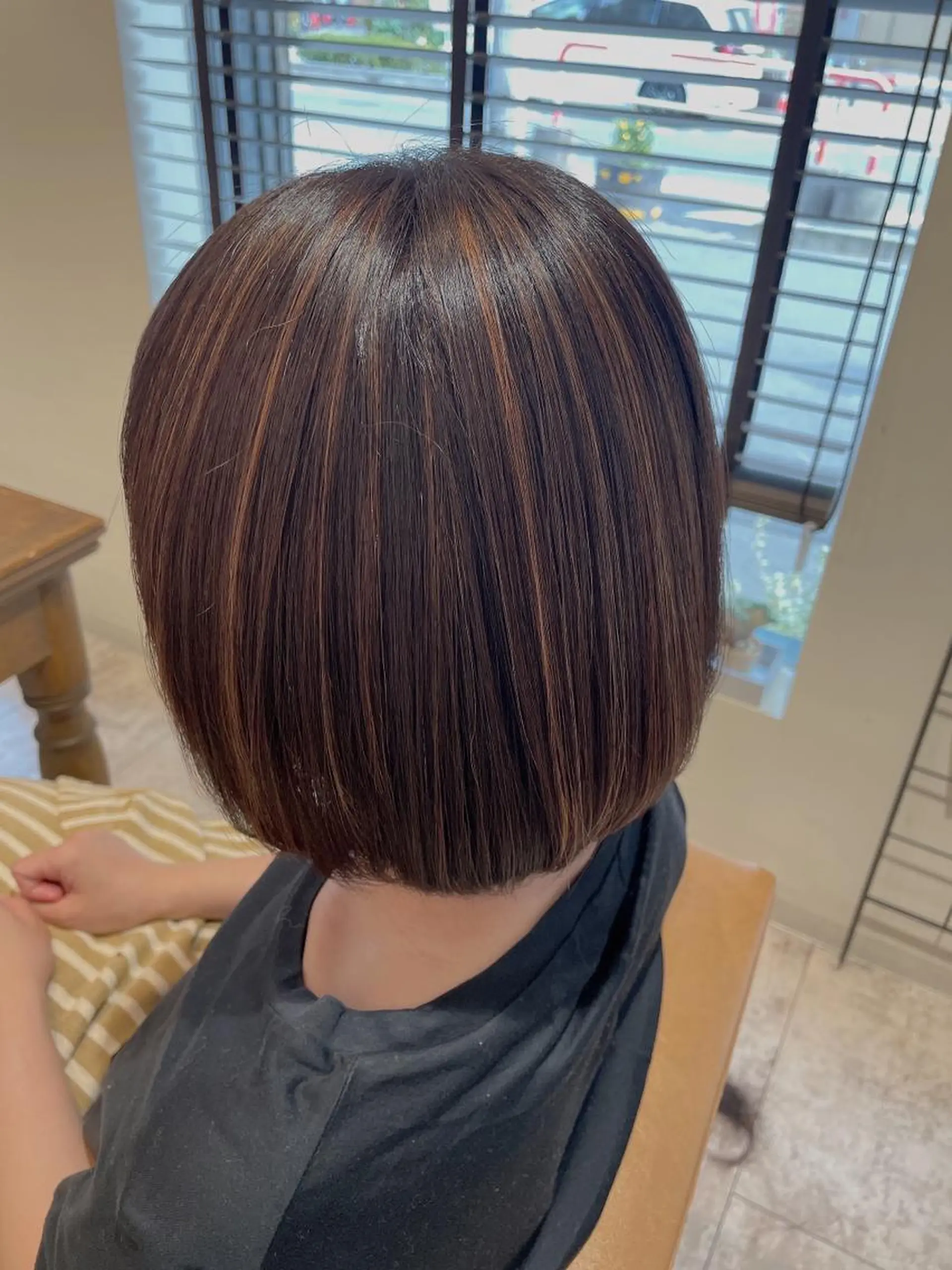ミディアム カラー ulQua 戸田のヘアスタイル