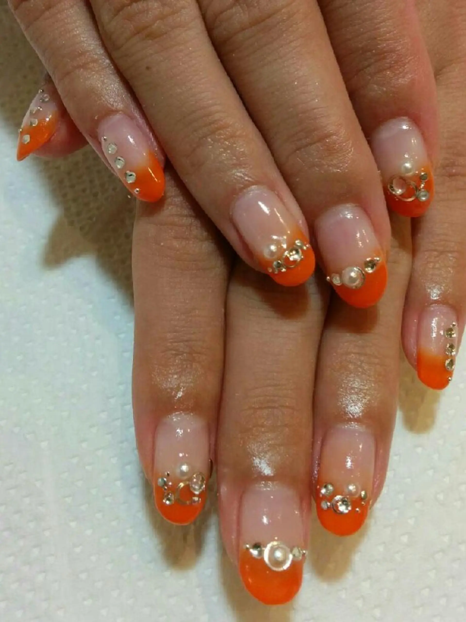 ネイル ジェルネイル ハンドネイル エステとネイル ローズコンフォートのネイルデザイン