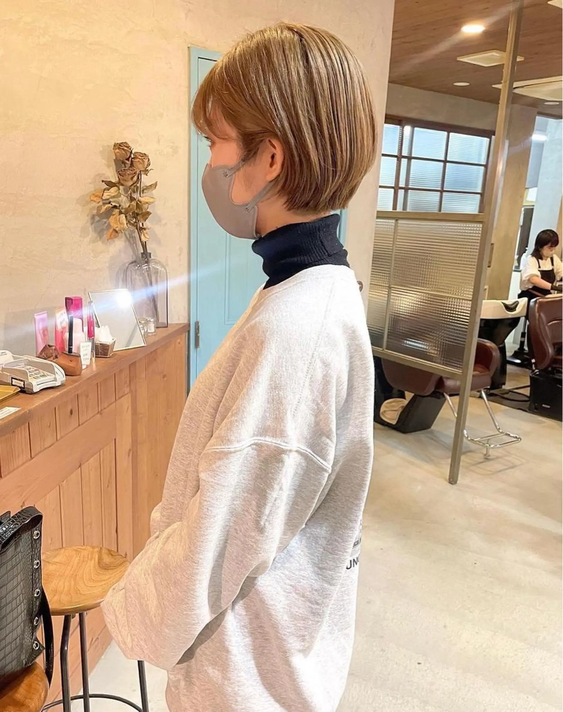 ショート カラー Musee plume所属・荻野七菜子 ボブのヘアスタイル