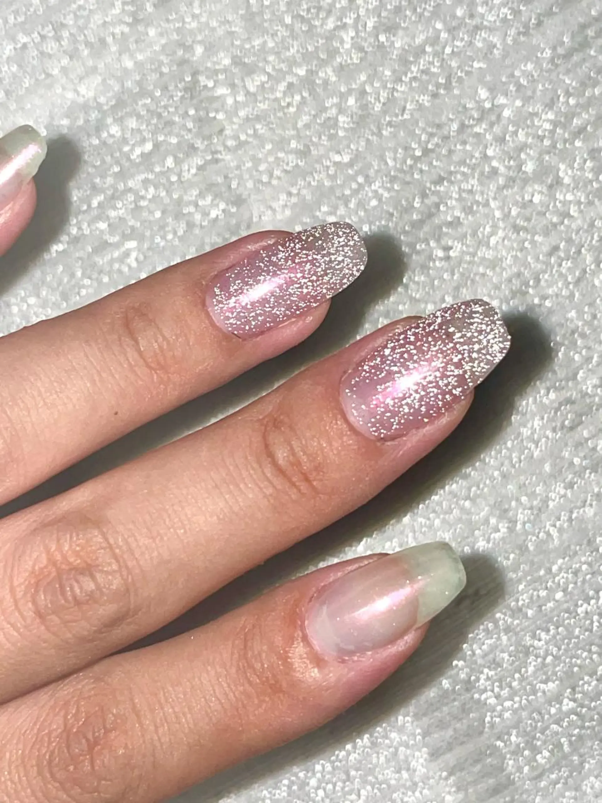 ネイル オーロラネイル クリアネイル フラッシュネイル ピンク Ri-e's nailのネイルデザイン