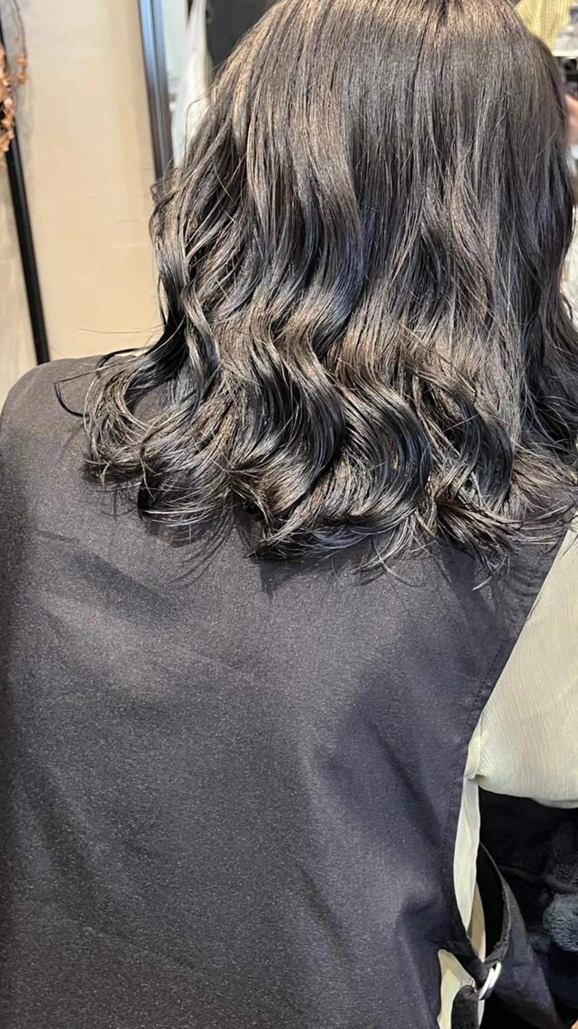 カラー 透明感カラー えんぐちとも／透明感 カラー／博多ボブのヘアスタイル