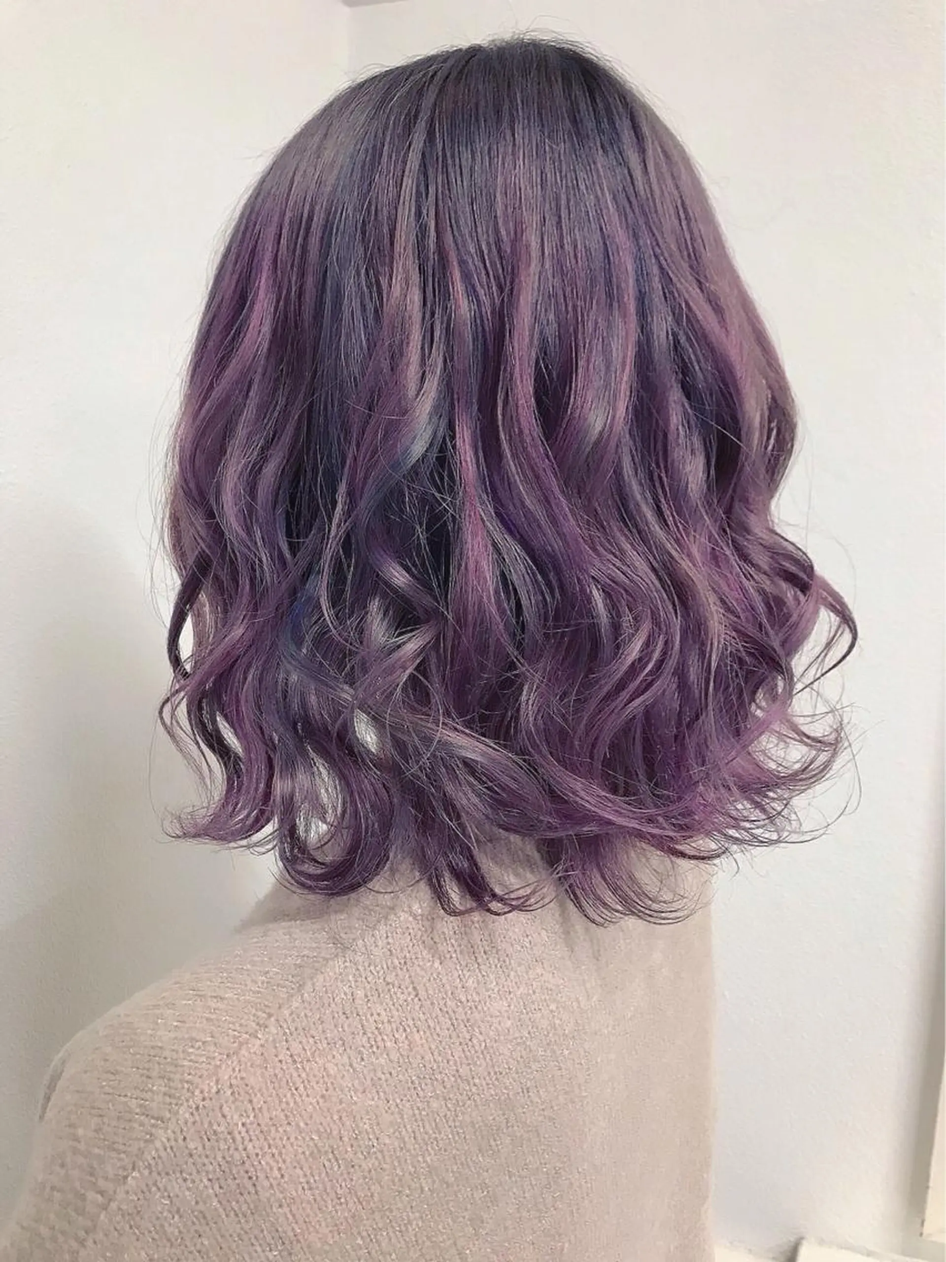 ミディアム カラー ヘアアレンジ ラベンダーカラー パープルカラー ヘアカラー トリートメント GiseL天神カラー 髪質改善/ブリーチのヘアスタイル