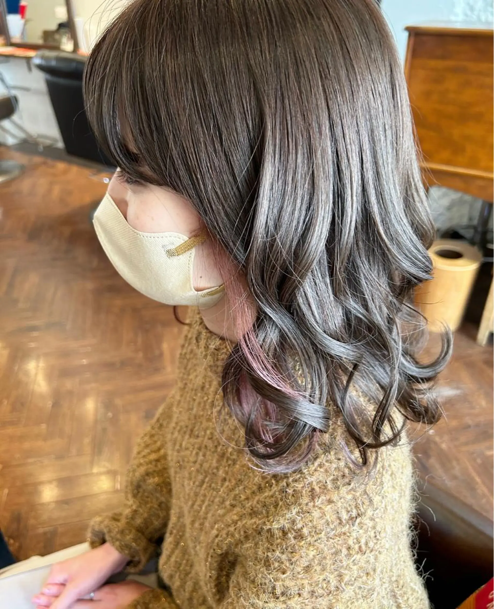 セミロング ヘアカラー ゆうき あすかのヘアスタイル