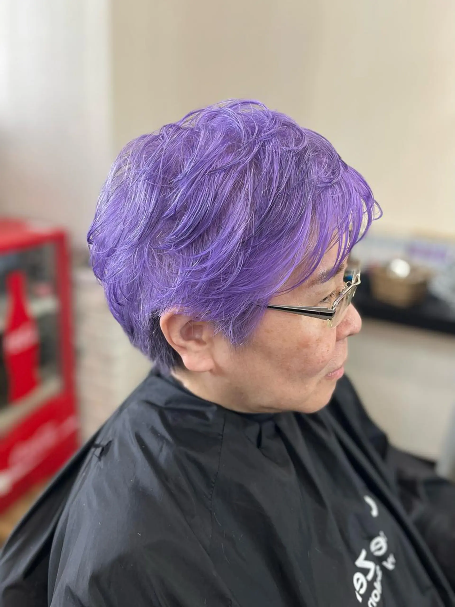 ショート カラー 黒髪 ラベンダーカラー エクステ ヘアカラー きむえり/髪質改善 /セット/カラーのヘアスタイル