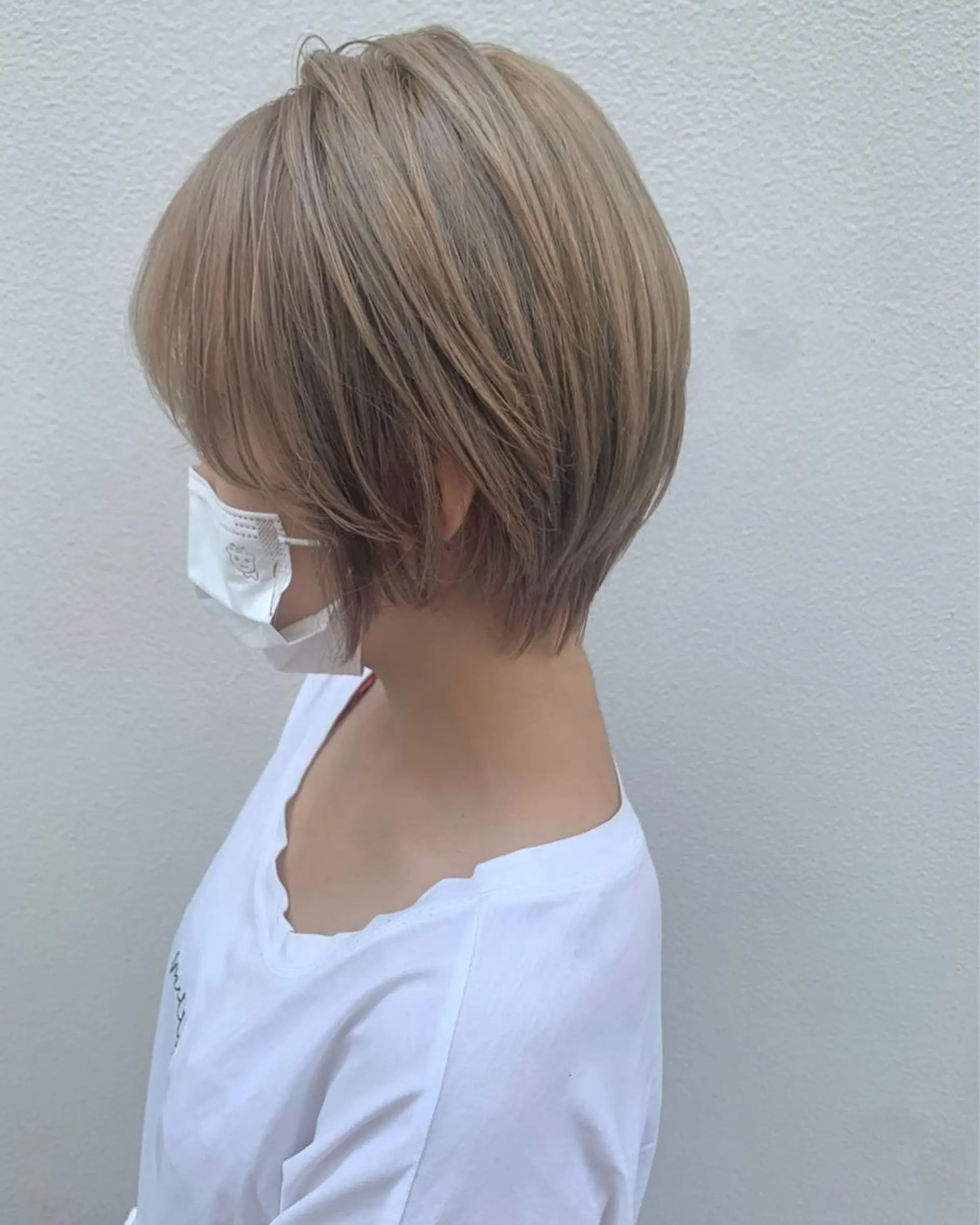 ショート ブリーチ/ウルフ ハッシュカット/石山のヘアスタイル