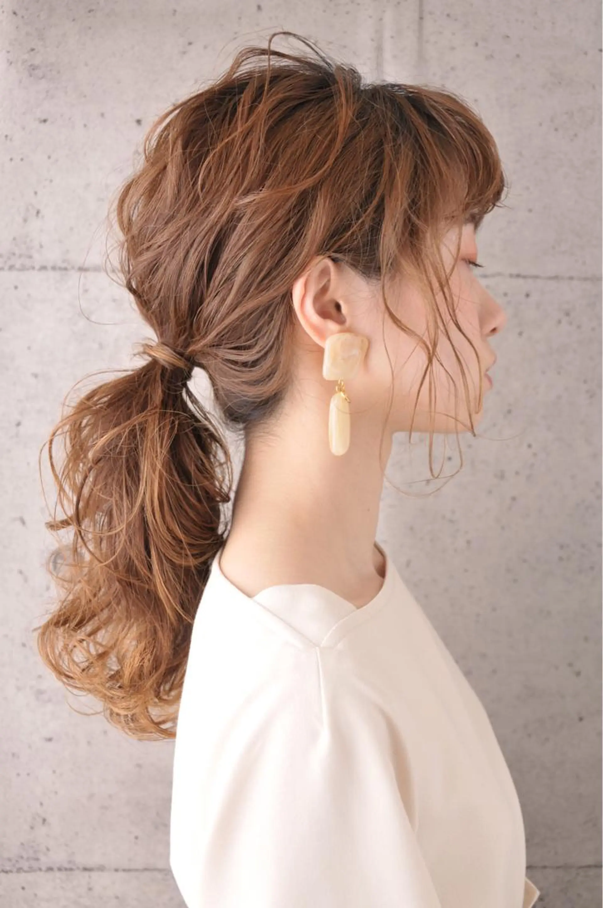 セミロング パーマ ヘアアレンジ セミロングパーマ レイヤーカット fukuyasu rikaのネイルデザイン