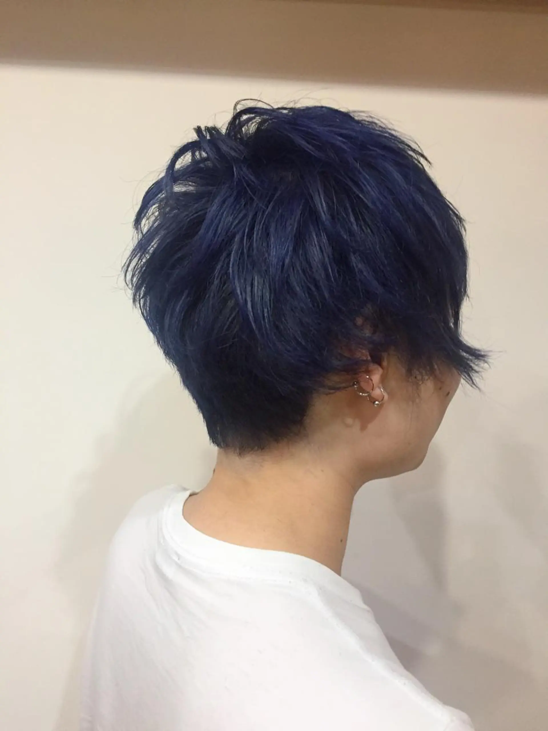 ショート カラー メンズ ブルーカラー カラー特化サロン大阪 ルービック江坂/新城のヘアスタイル