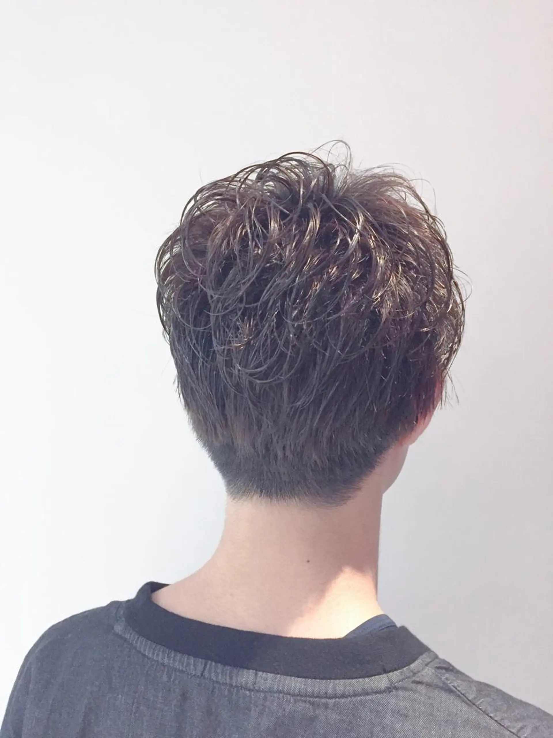 ショート パーマ メンズ メンズパーマ un所属・un 溝の口 伊豆本のマツエク・マツパデザイン