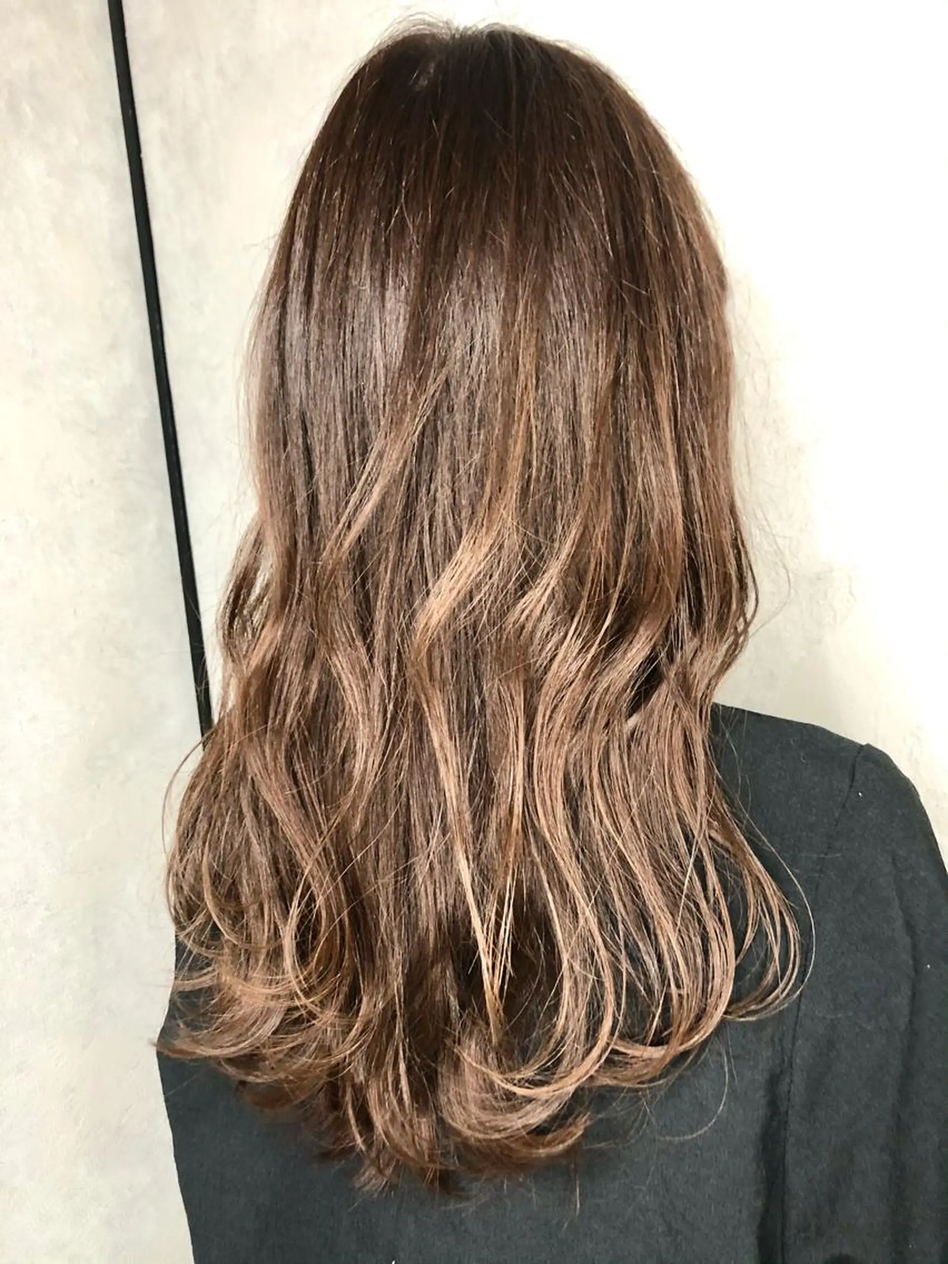 ロング ロングレイヤー レイヤーカット ロング 💗艶カラー💗 CECILのヘアスタイル