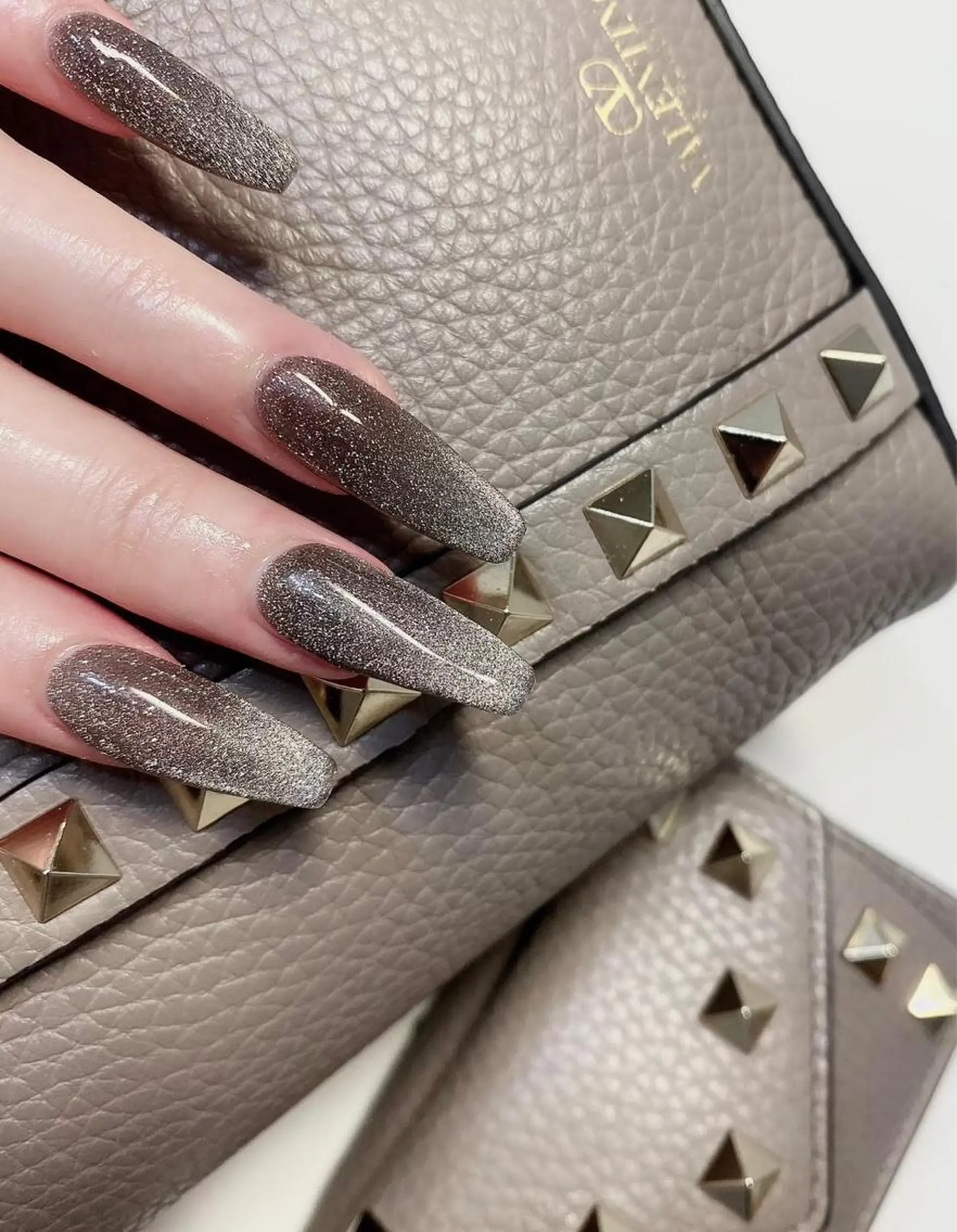 ネイル マグネットネイル emmi      salon所属・Emmi salonのネイルデザイン