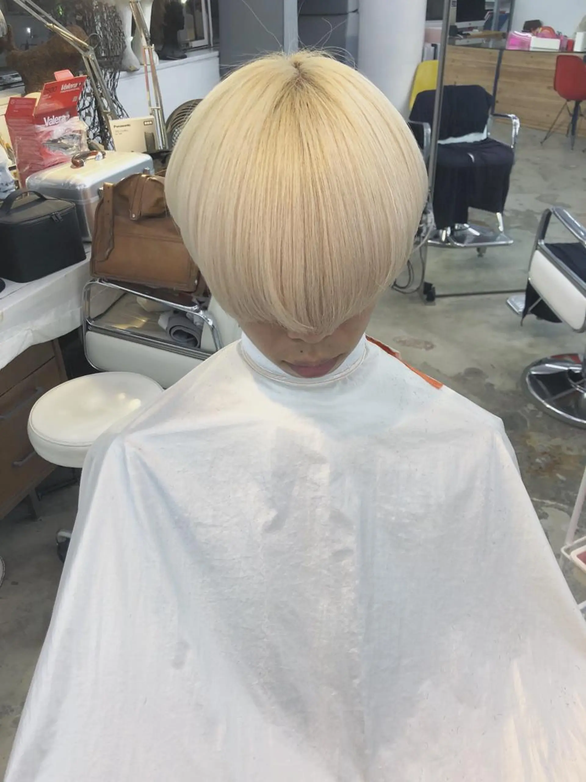 ショート カラー メンズ 🌈圧倒的デザイン力 内井省吾のヘアスタイル