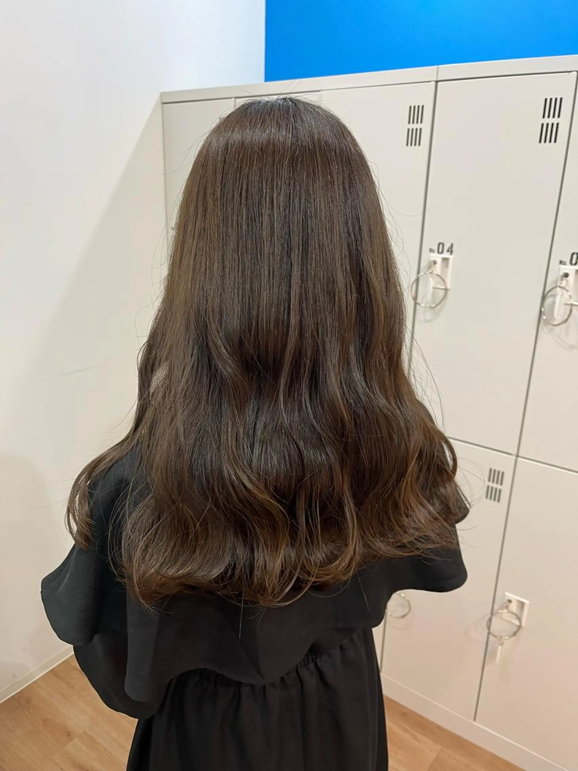 ロング ヘアカラー FENICE on the beach所属・タニ ヒナタのヘアスタイル